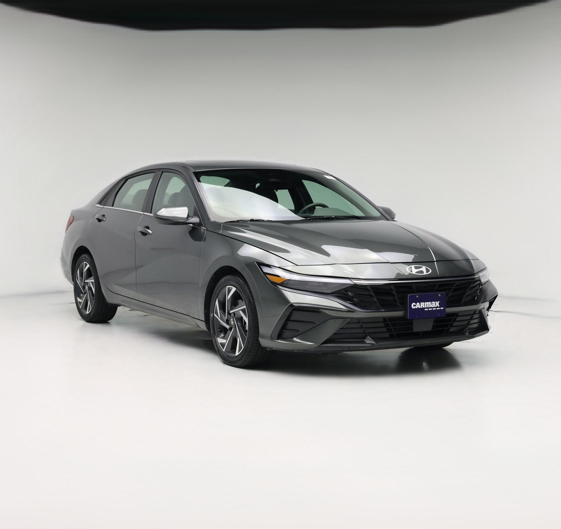 Thumbnail: 2025 Hyundai Elantra - 1