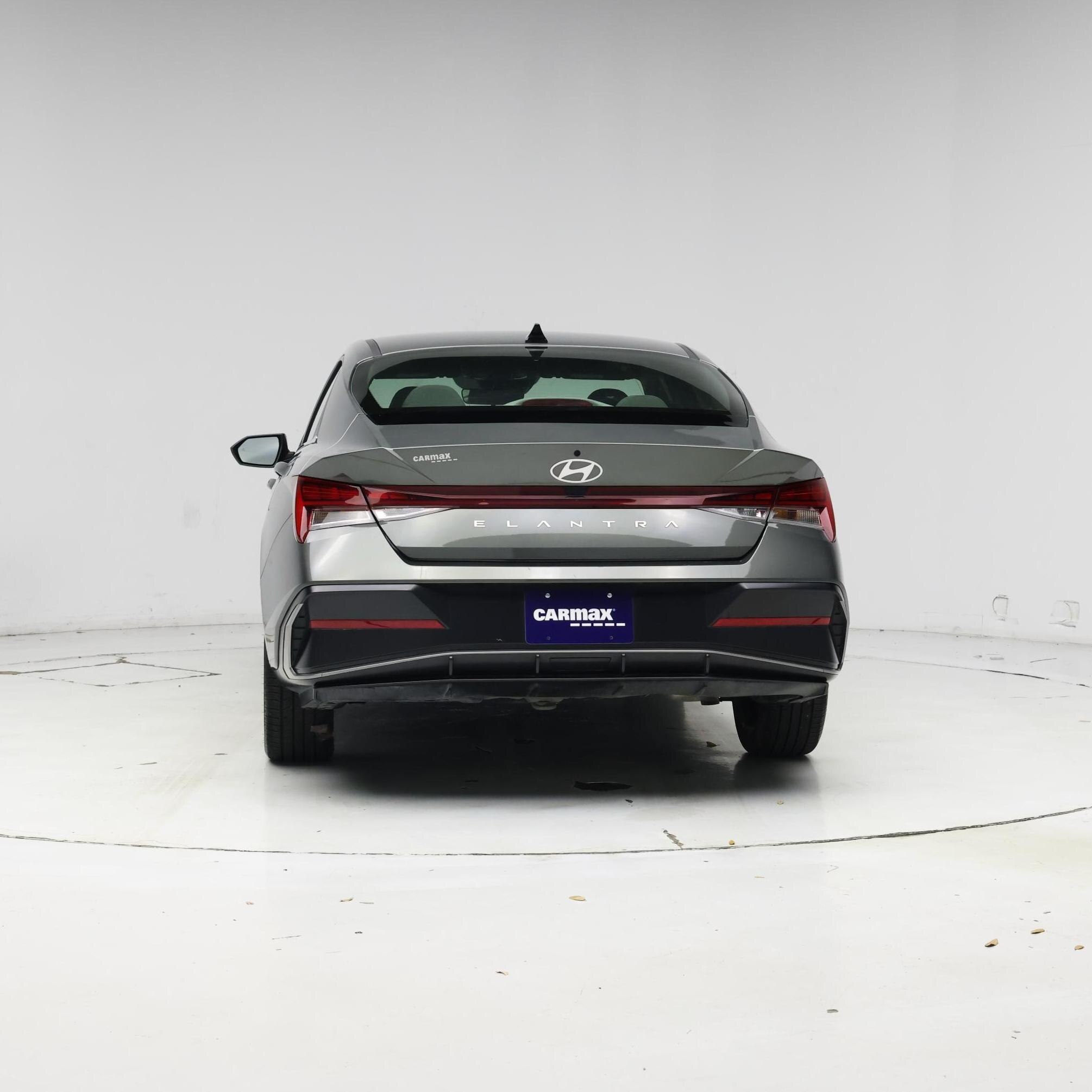 Thumbnail: 2025 Hyundai Elantra - 6