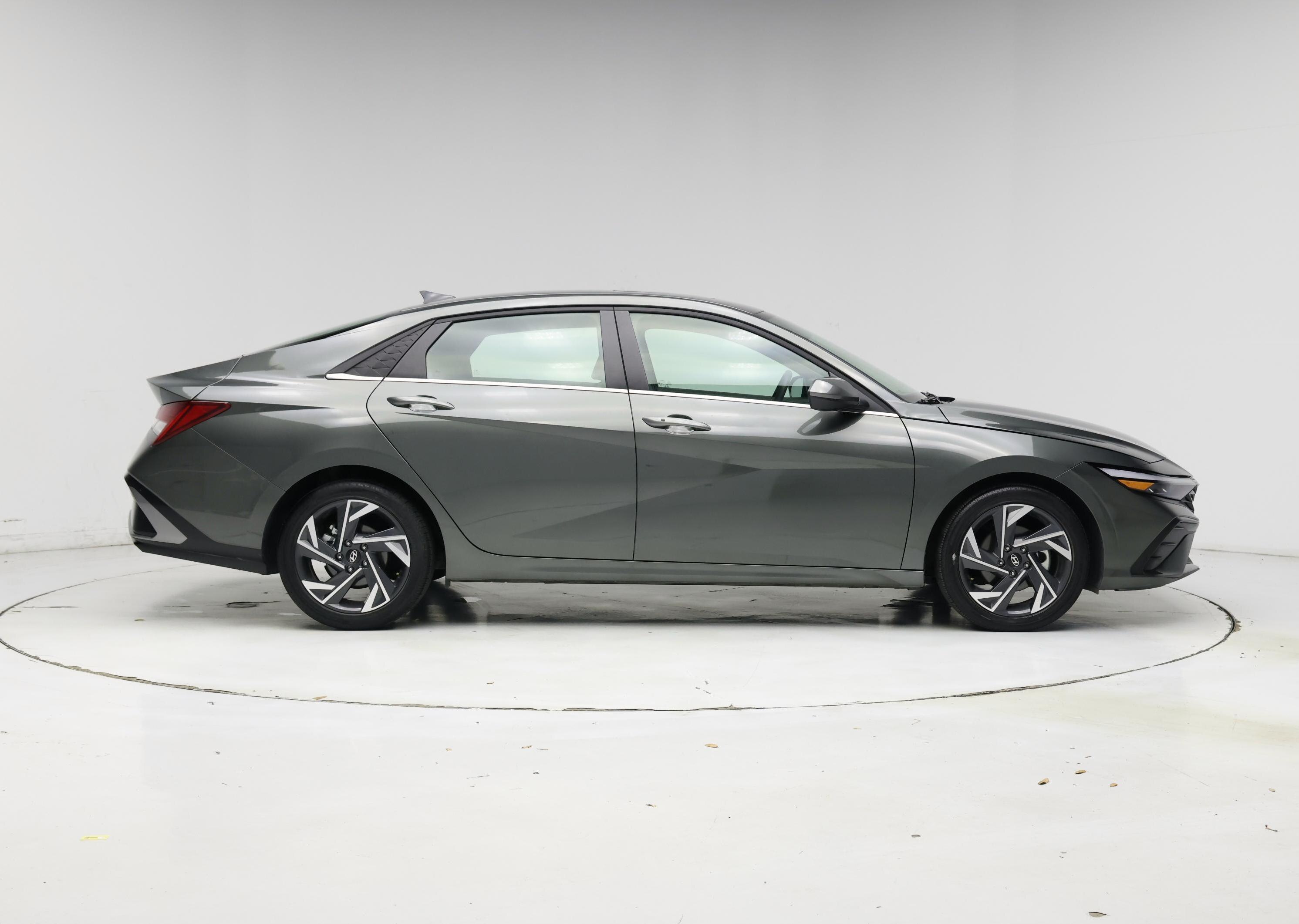 Thumbnail: 2025 Hyundai Elantra - 7