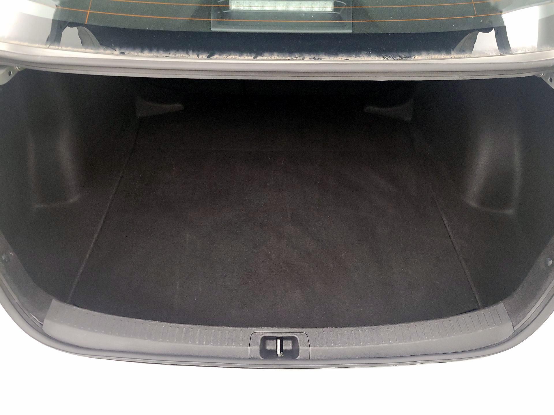 Thumbnail: 2024 Toyota Corolla - 20