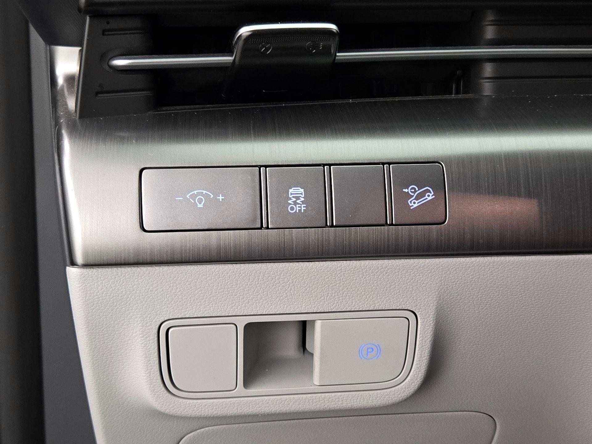 Thumbnail: 2025 Hyundai Kona - 13