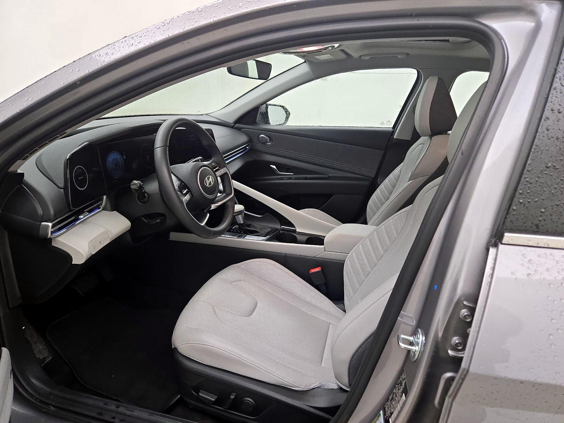 Thumbnail: 2025 Hyundai Elantra - 11