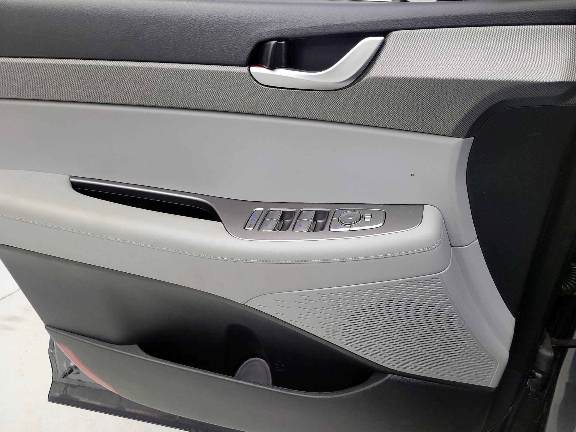 Thumbnail: 2025 Hyundai Palisade - 10