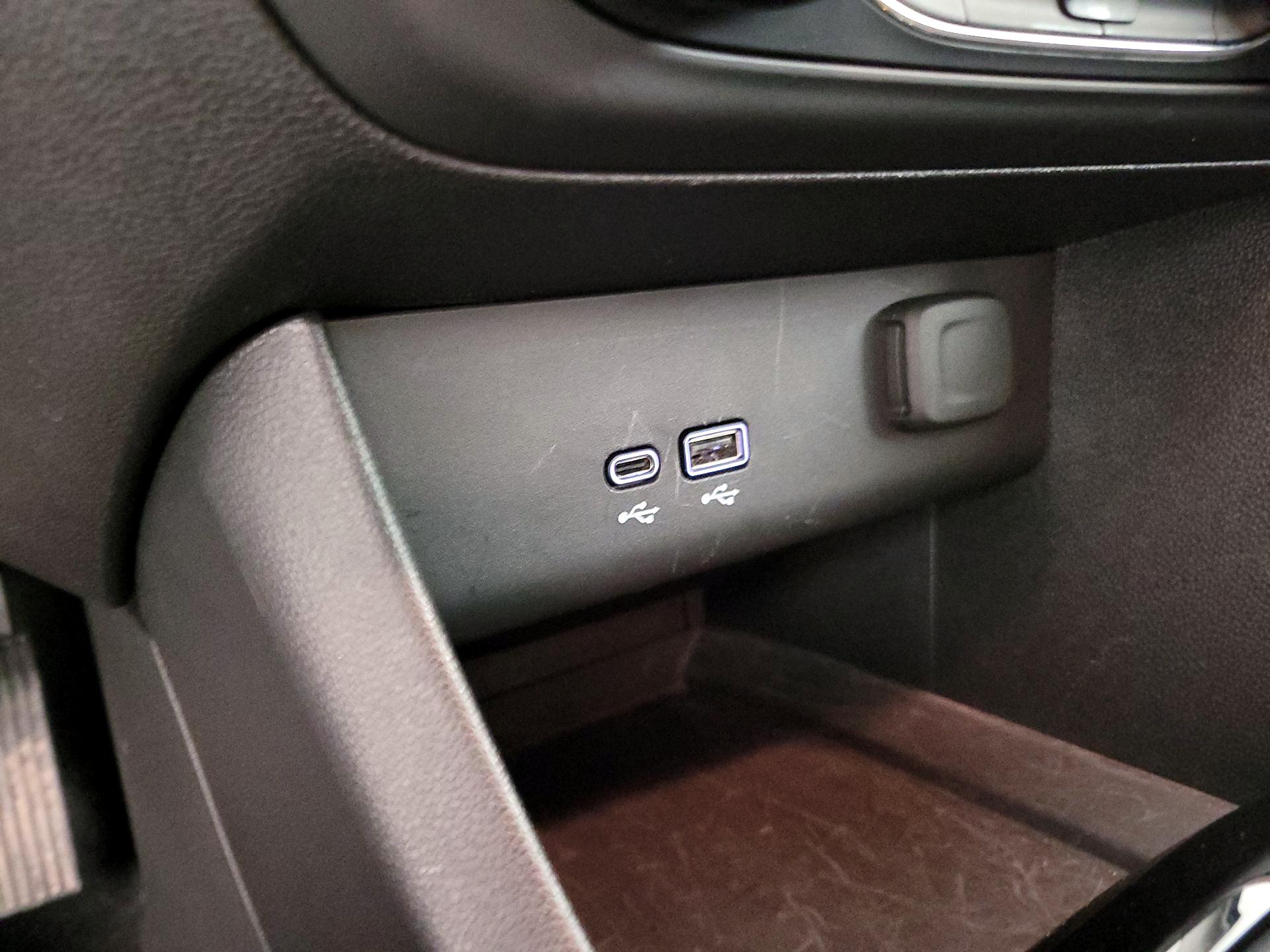 Thumbnail: 2025 Buick Encore GX - 18