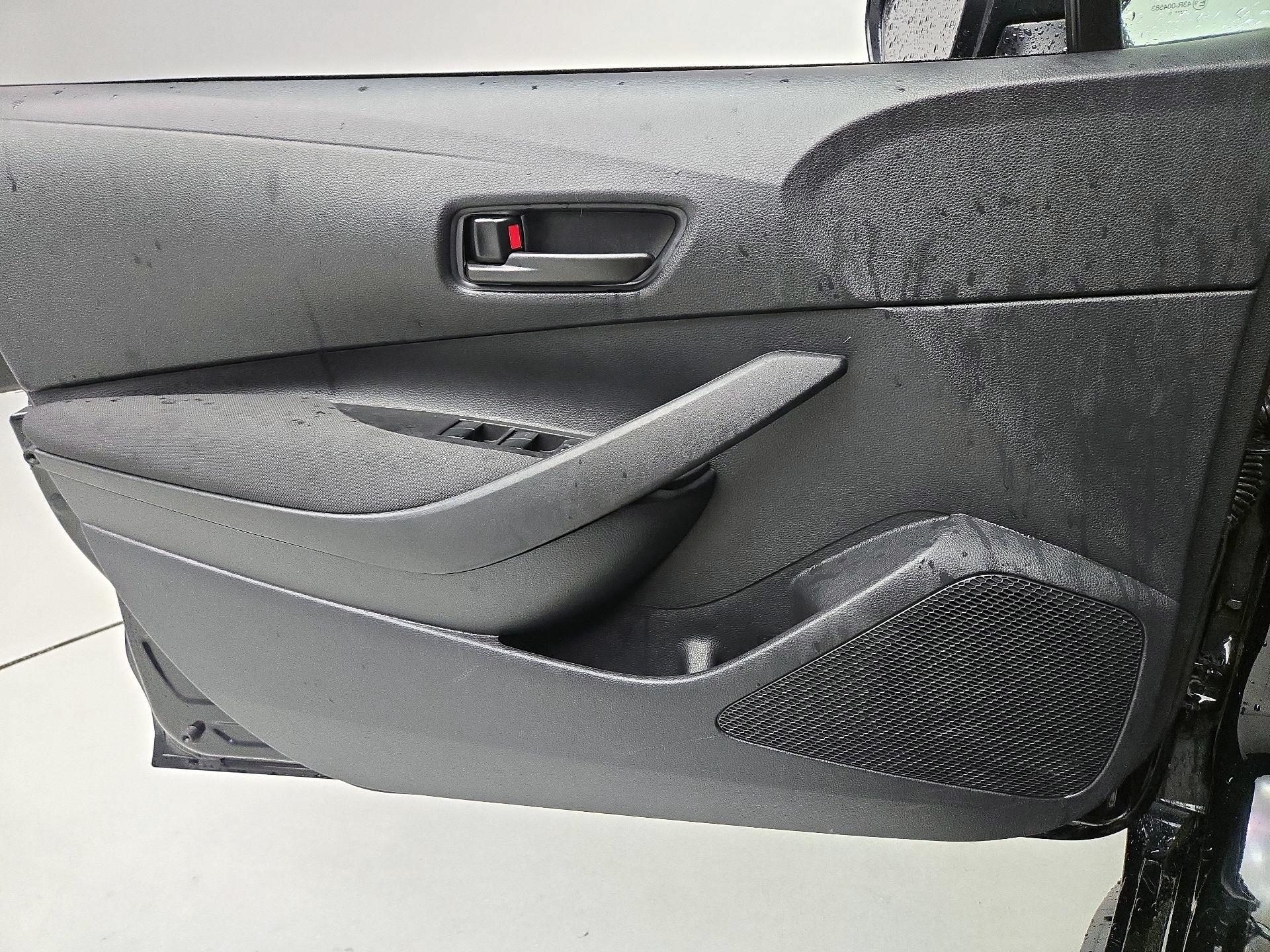 Thumbnail: 2025 Toyota Corolla - 12