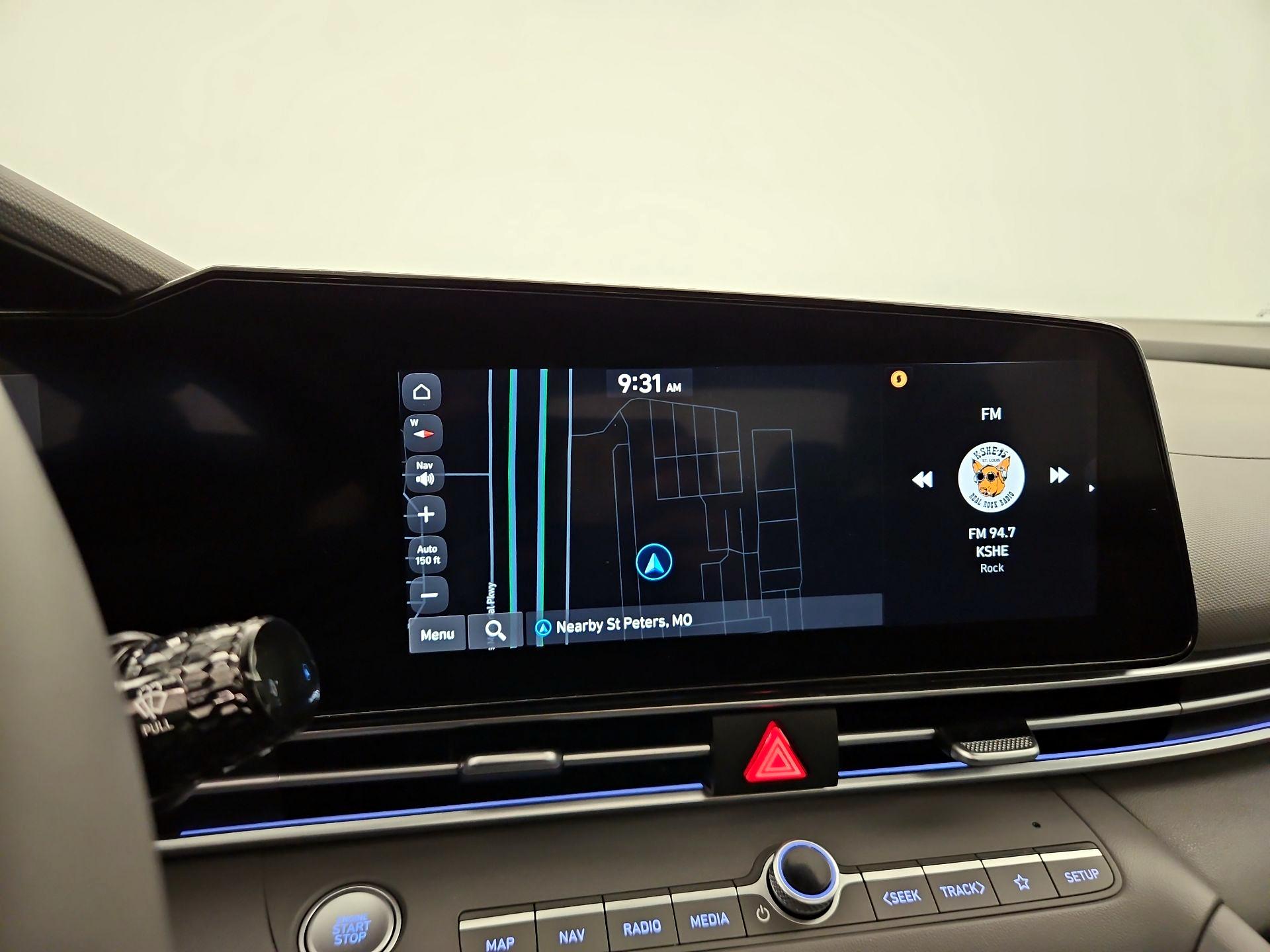 Thumbnail: 2025 Hyundai Elantra - 14