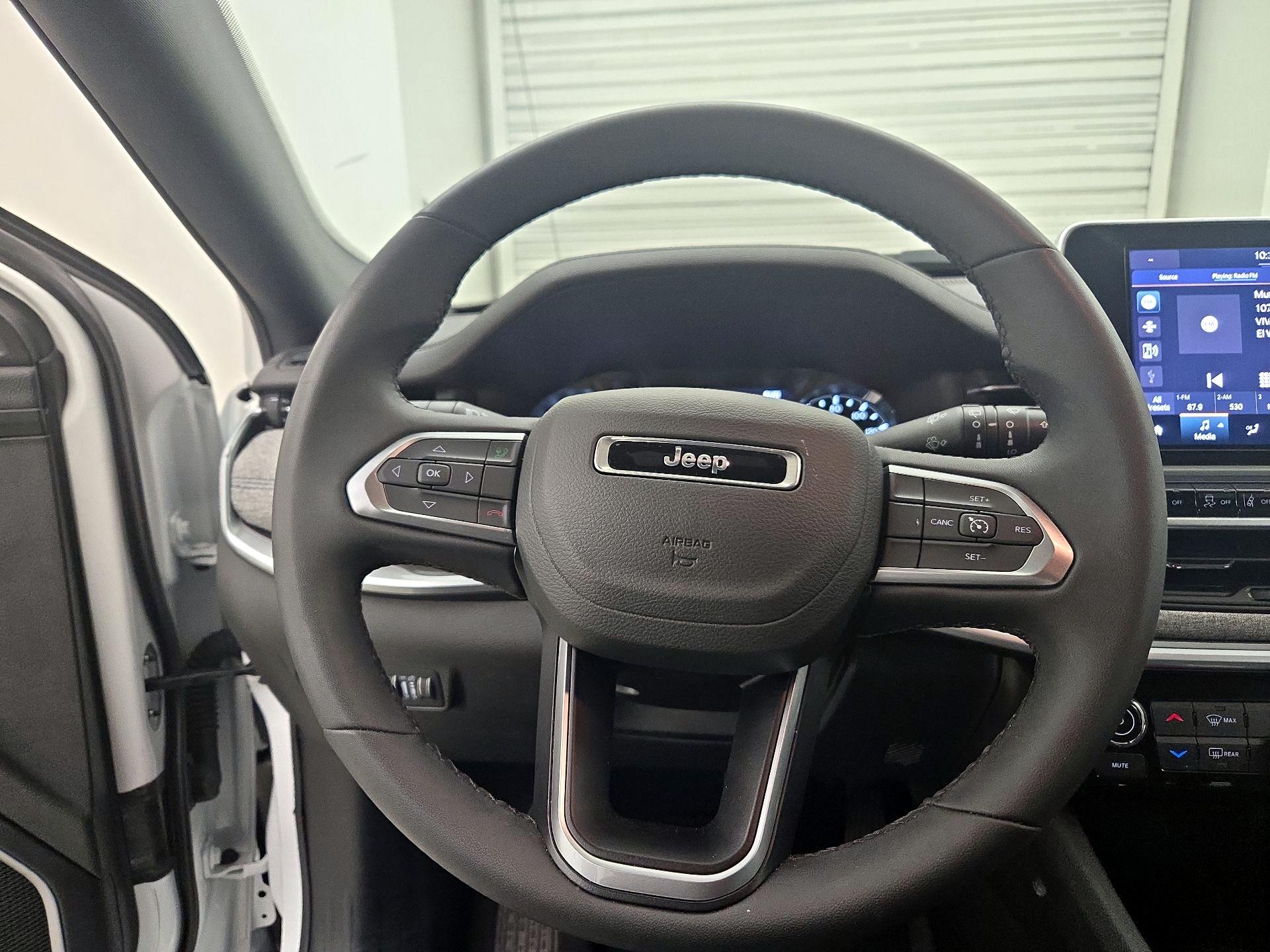 Thumbnail: 2025 Jeep Compass - 10