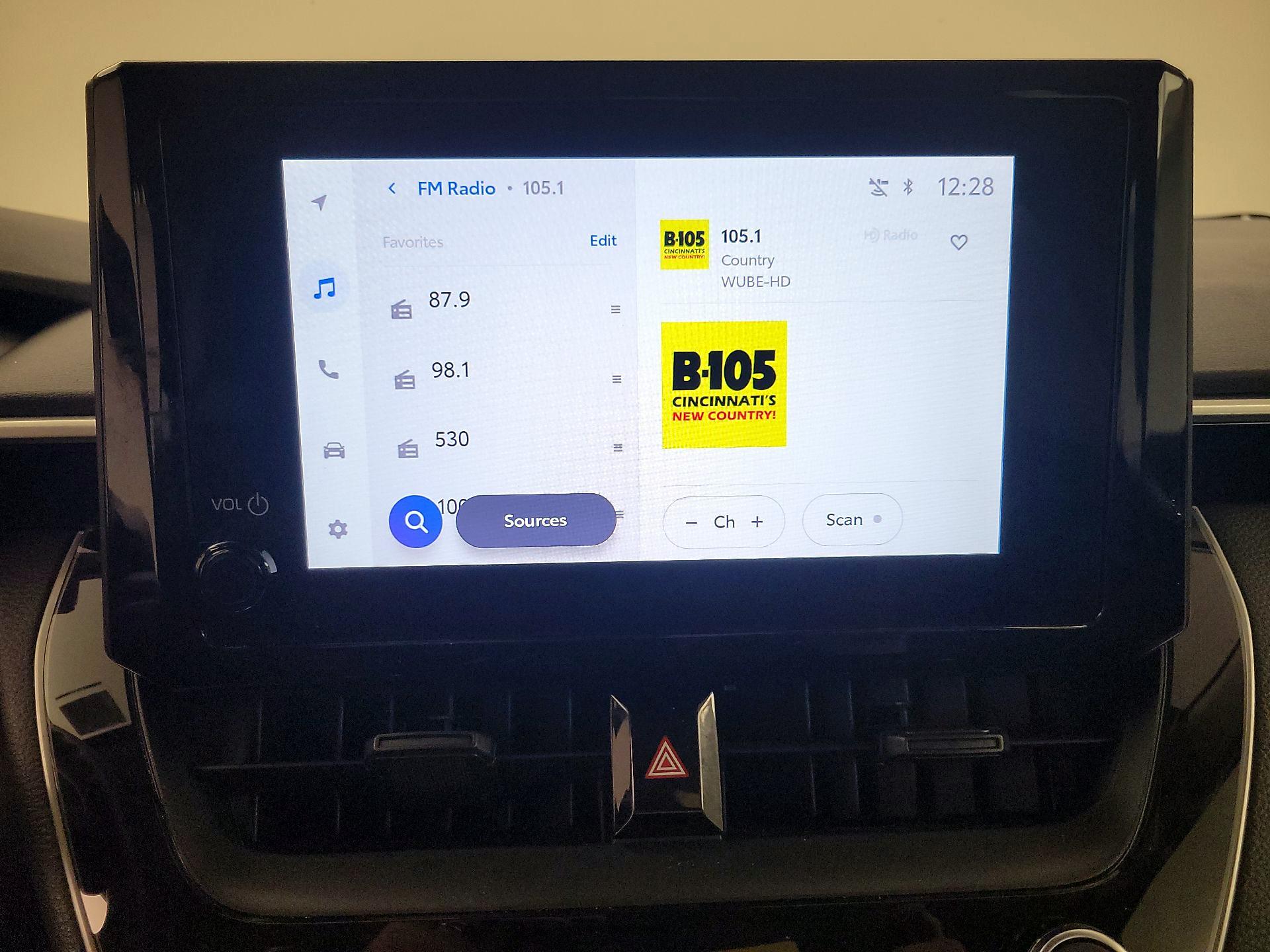 Thumbnail: 2025 Toyota Corolla - 16