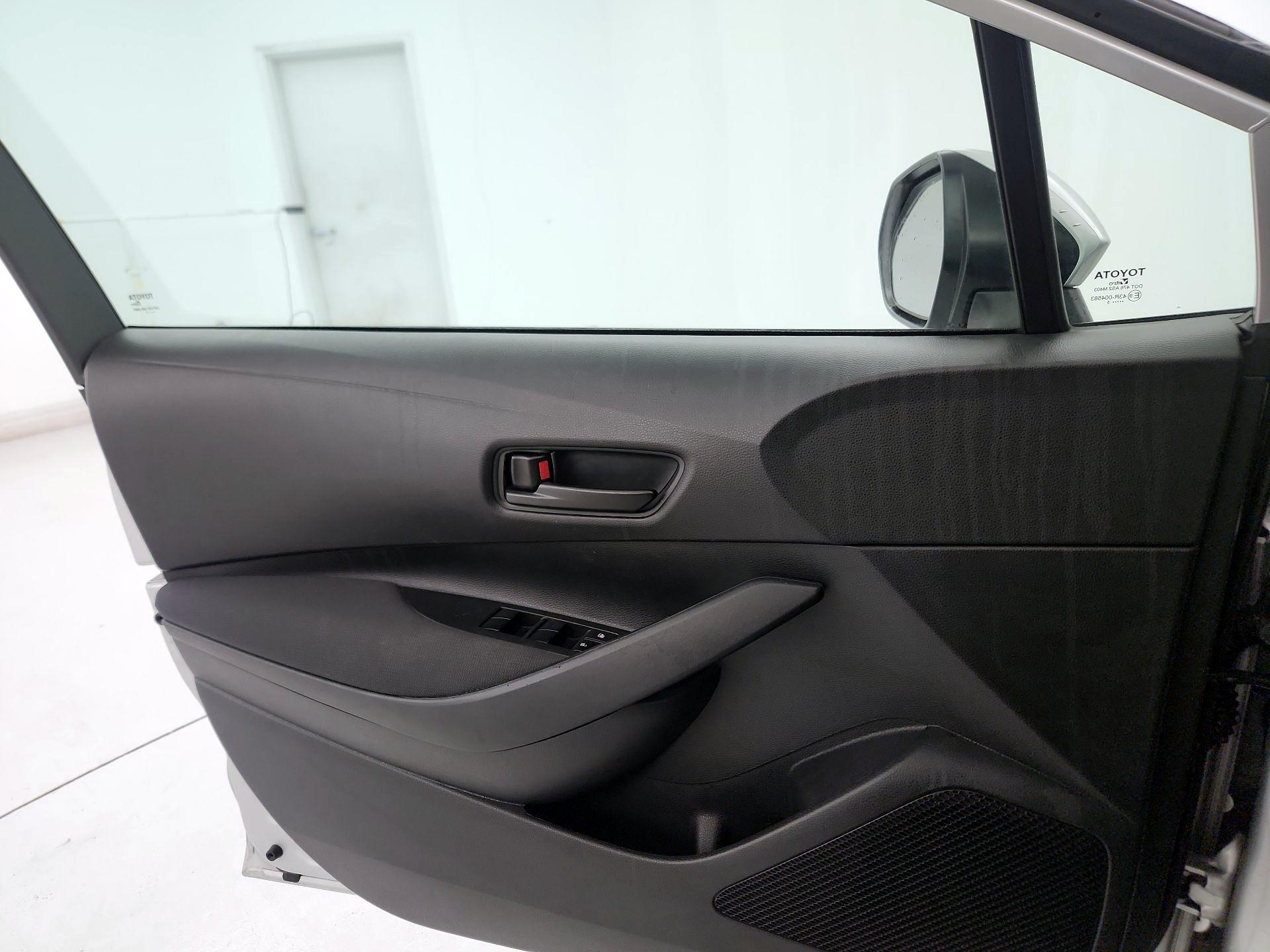 Thumbnail: 2025 Toyota Corolla - 12