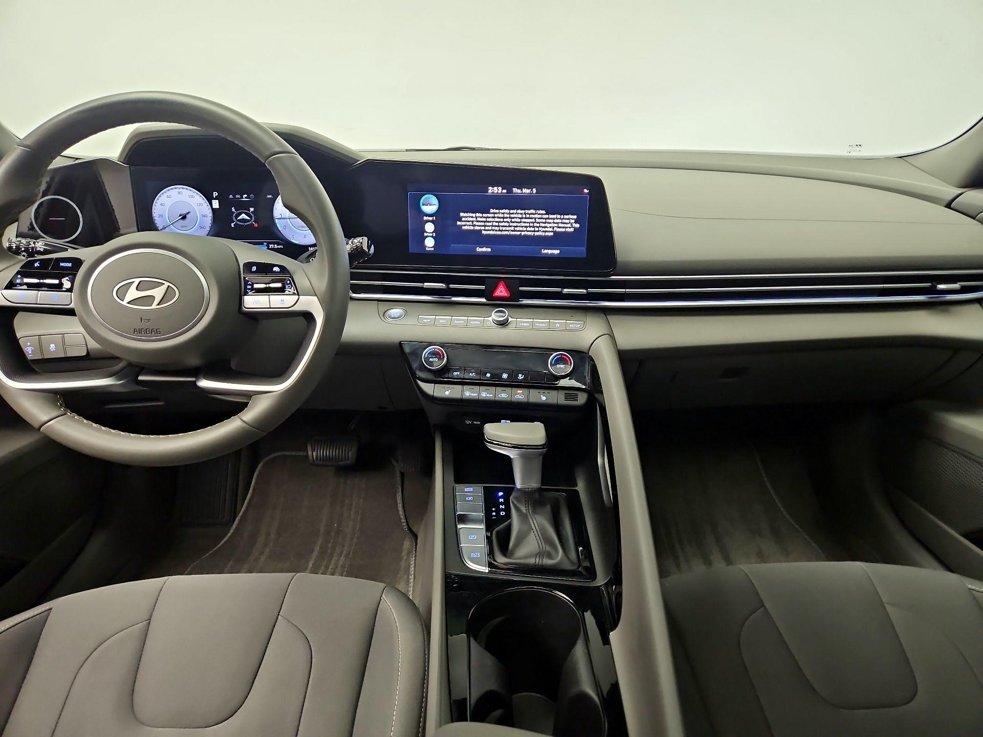 Thumbnail: 2025 Hyundai Elantra - 9