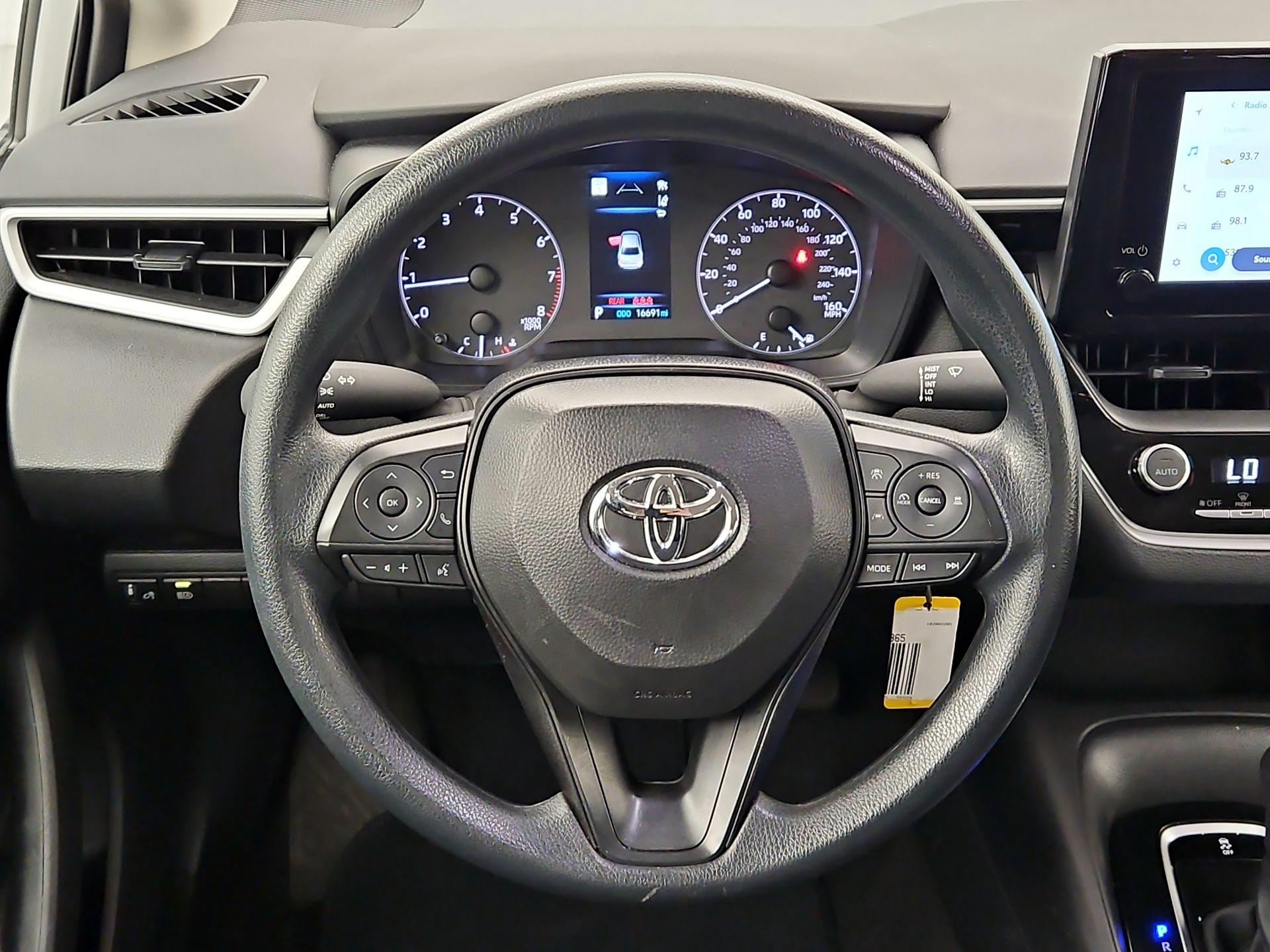 Thumbnail: 2025 Toyota Corolla - 10