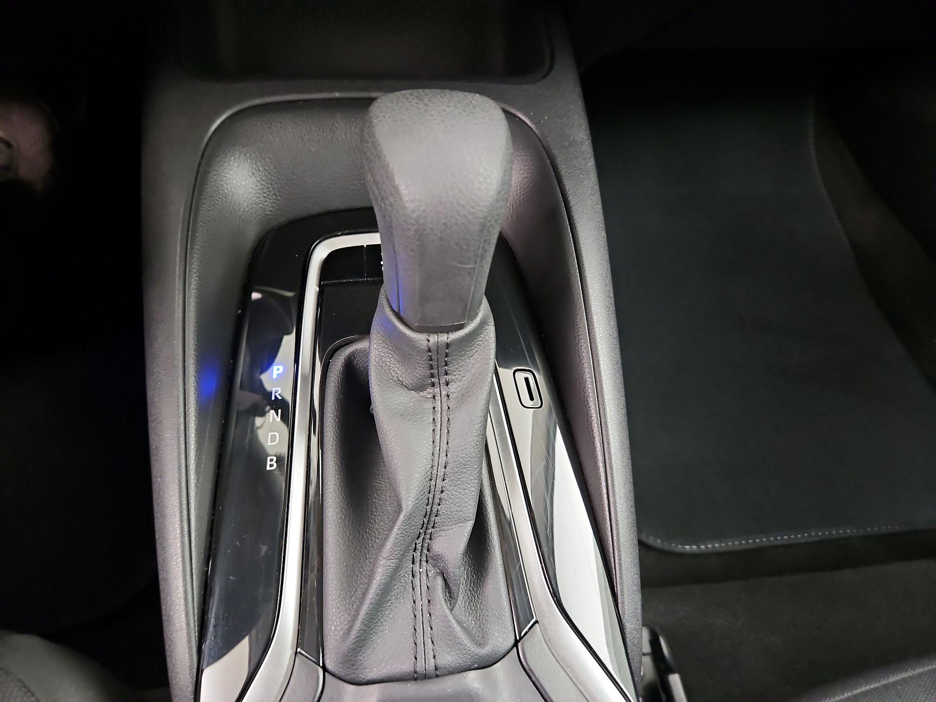 Thumbnail: 2025 Toyota Corolla - 17