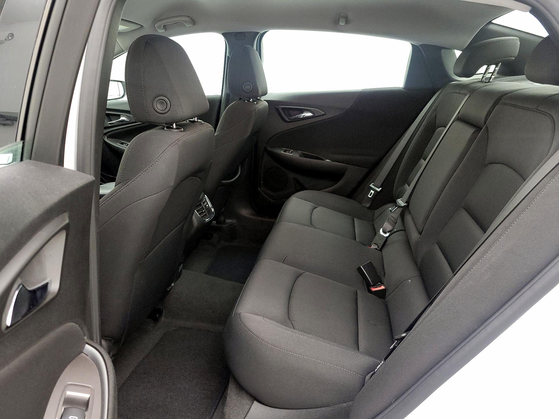 Thumbnail: 2024 Chevrolet Malibu - 19