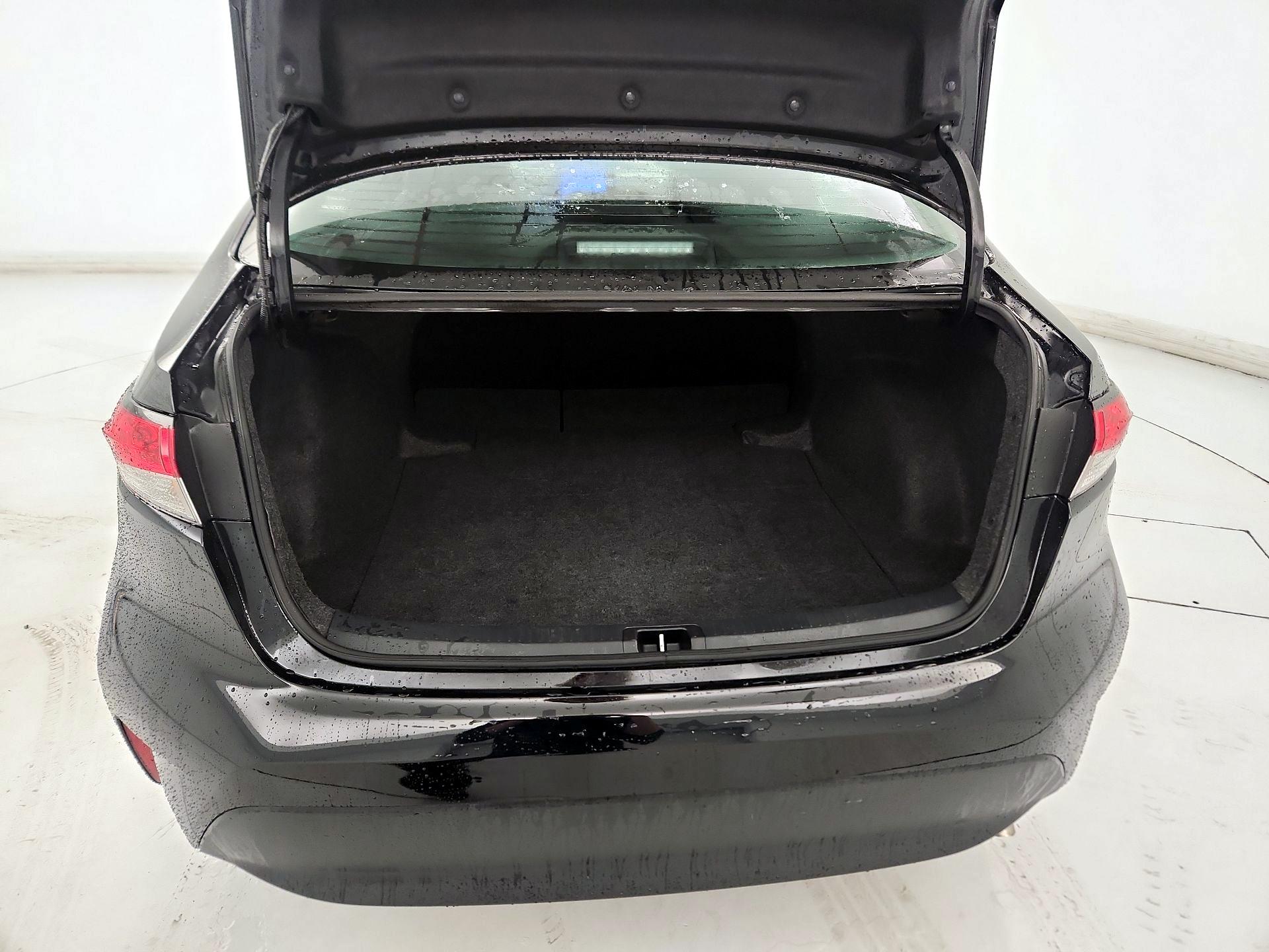 Thumbnail: 2025 Toyota Corolla - 20