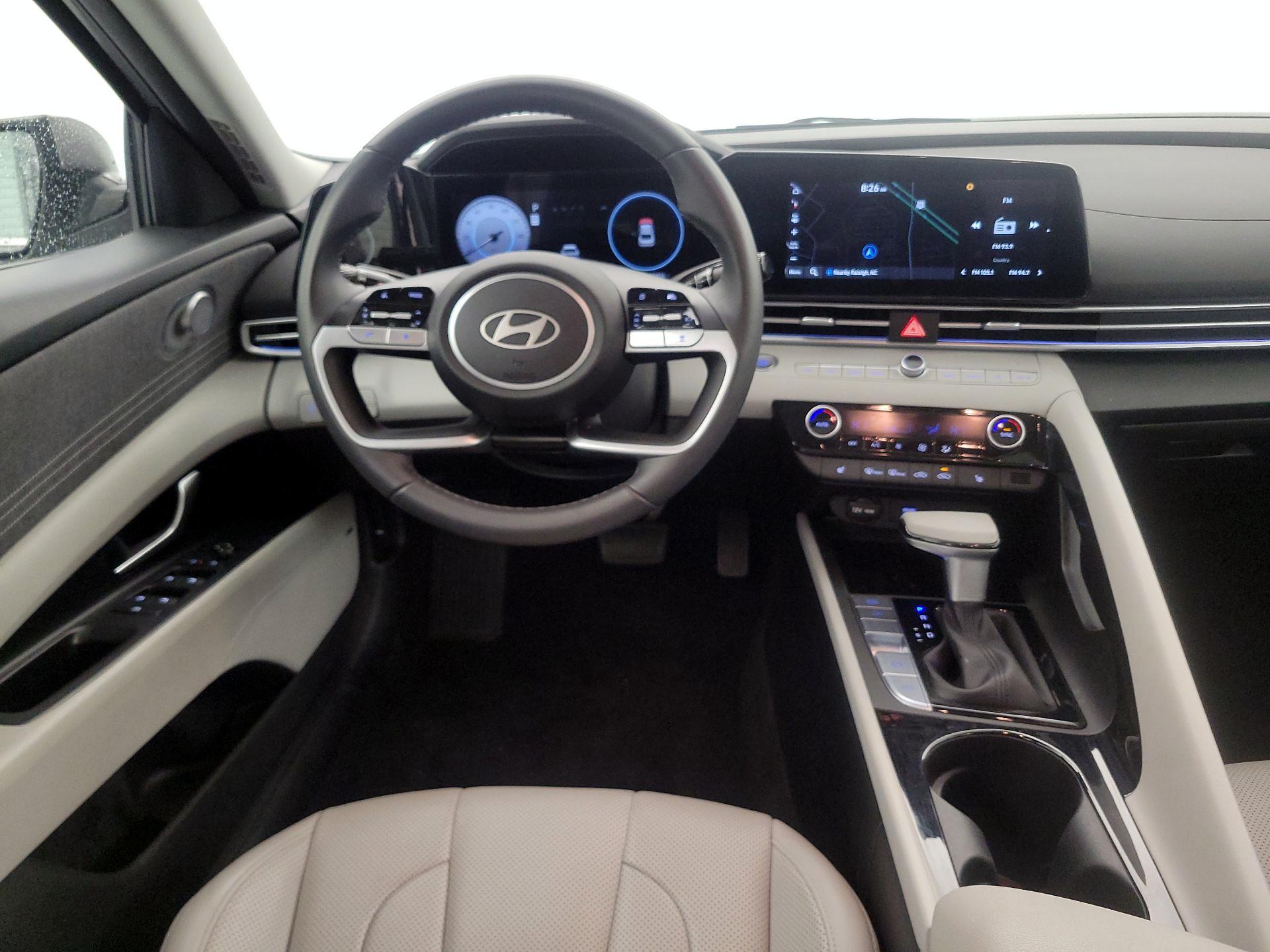 Thumbnail: 2025 Hyundai Elantra - 10