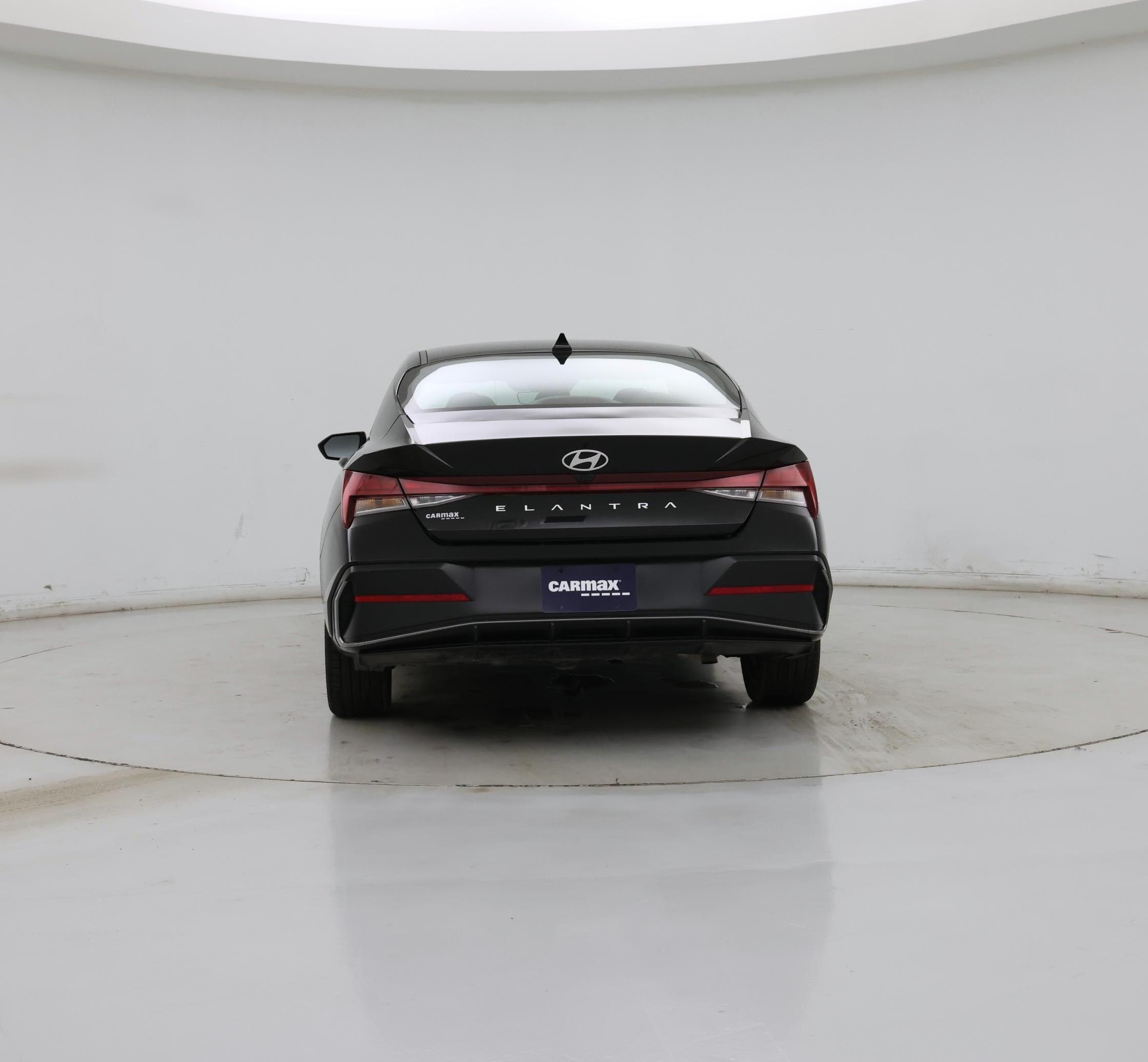 Thumbnail: 2025 Hyundai Elantra - 6