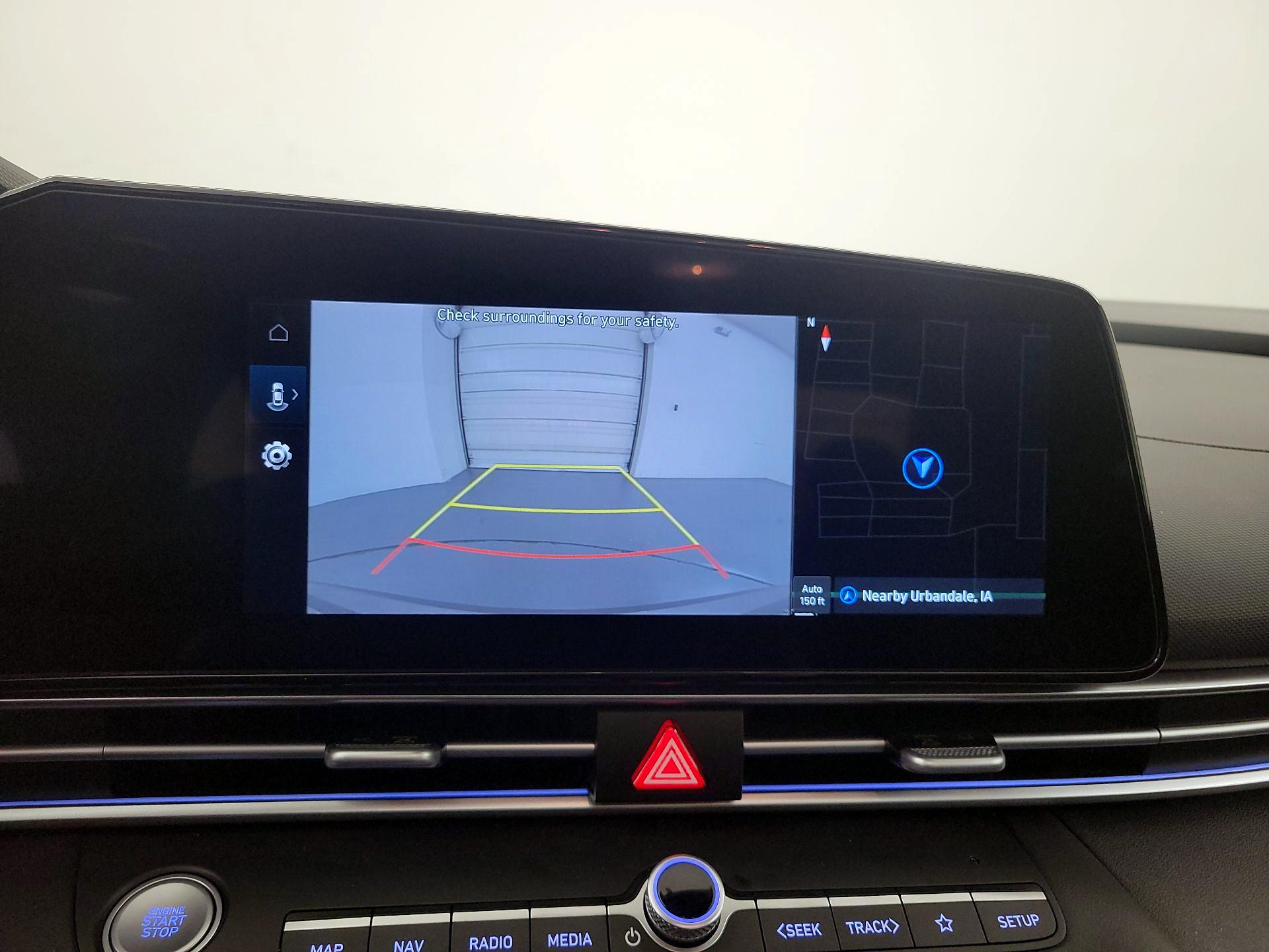 Thumbnail: 2025 Hyundai Elantra - 15