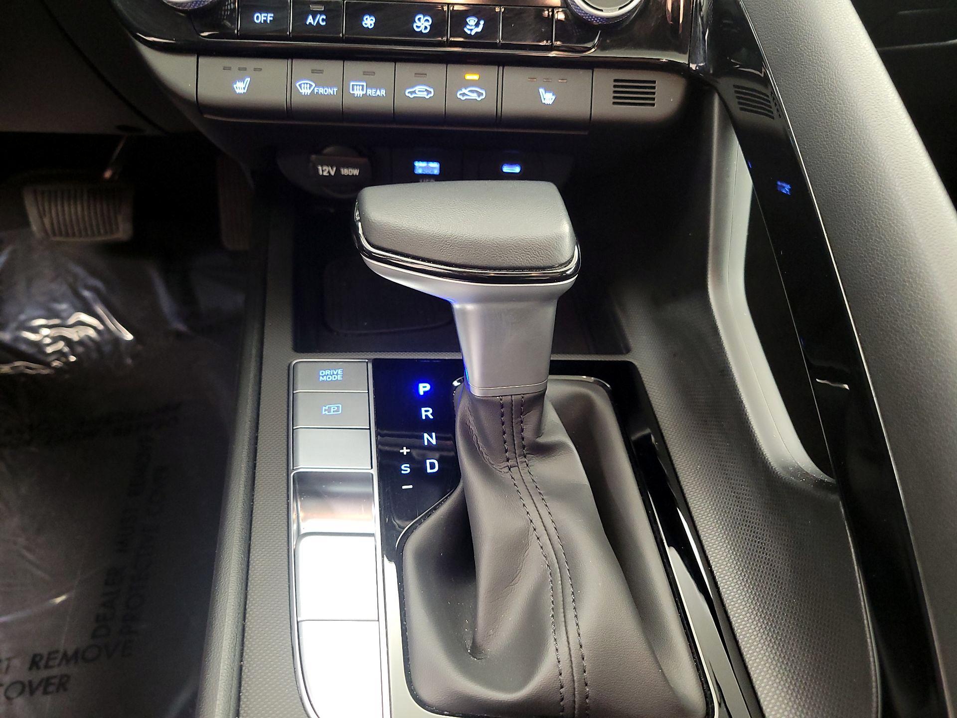 Thumbnail: 2025 Hyundai Elantra - 18