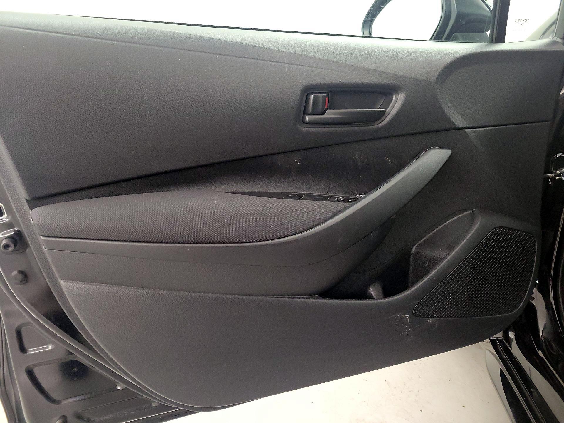 Thumbnail: 2025 Toyota Corolla - 12