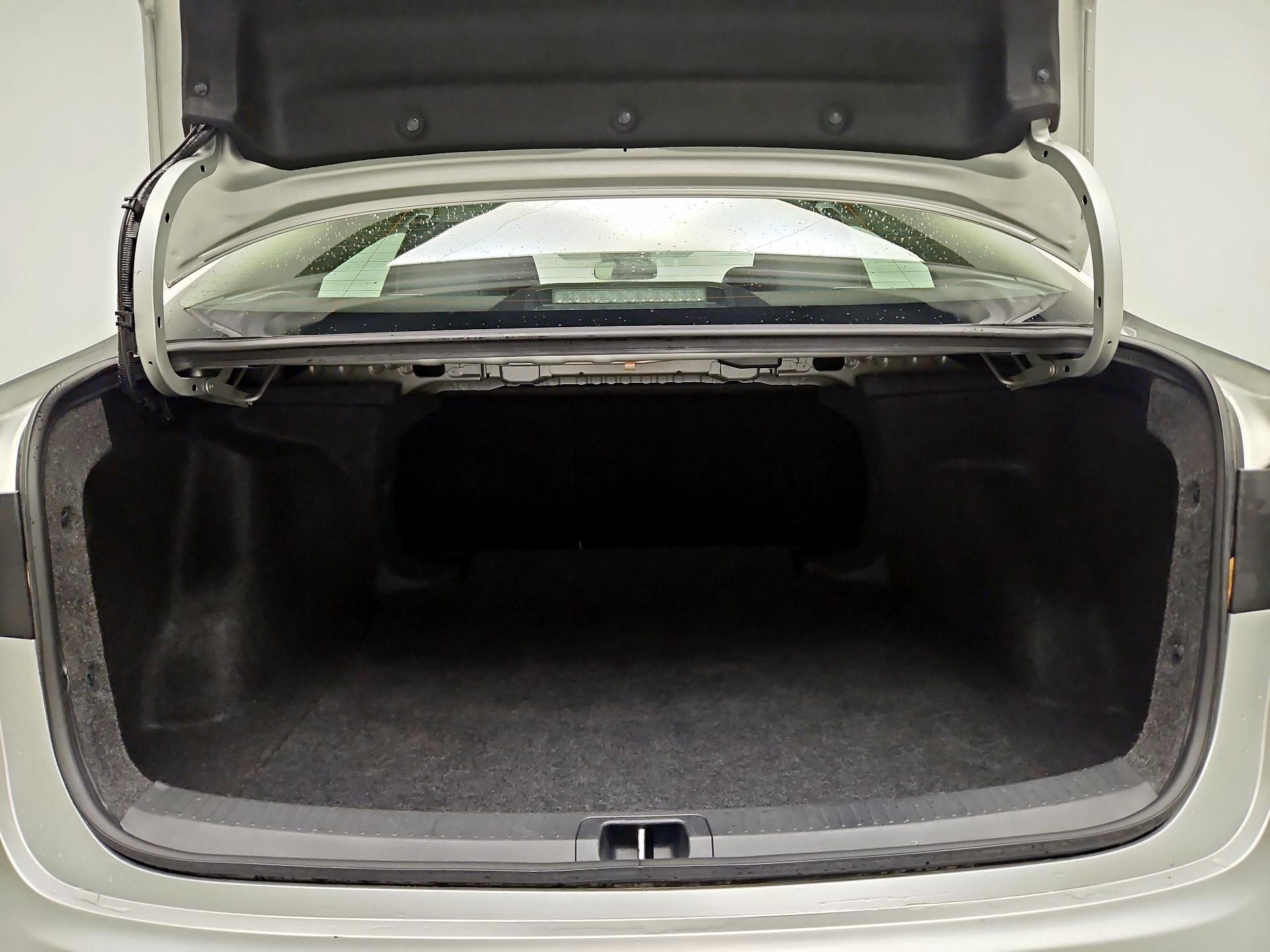 Thumbnail: 2025 Toyota Corolla - 20