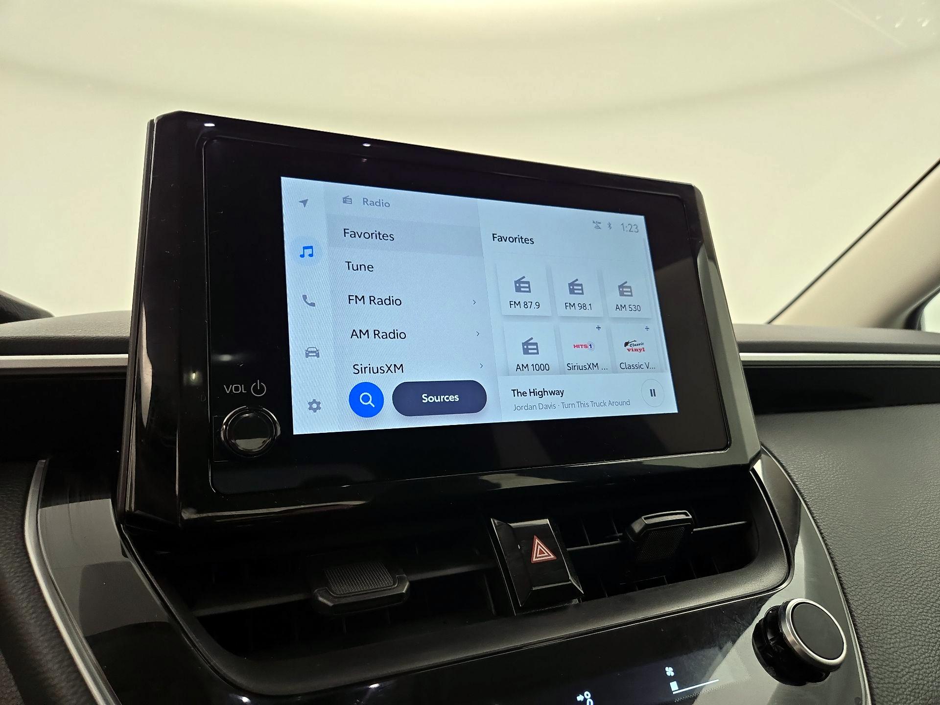 Thumbnail: 2025 Toyota Corolla - 15