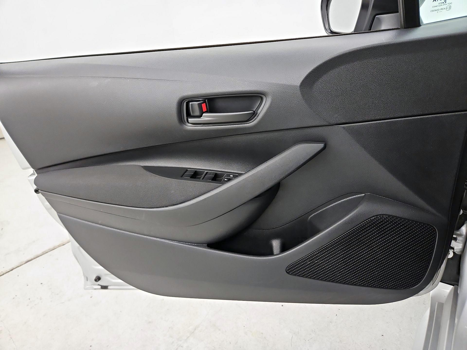 Thumbnail: 2025 Toyota Corolla - 12