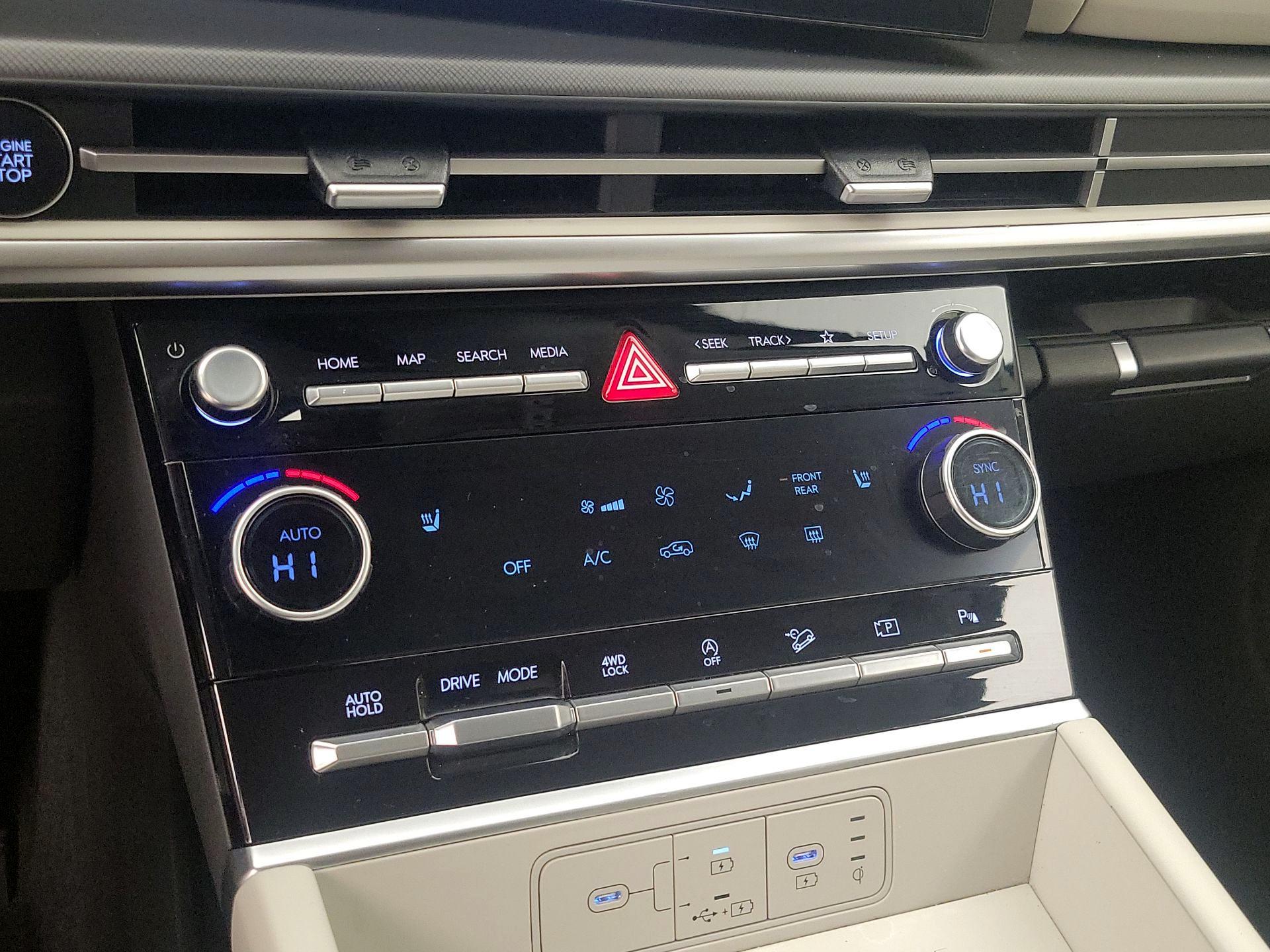 Thumbnail: 2025 Hyundai Santa Fe - 16