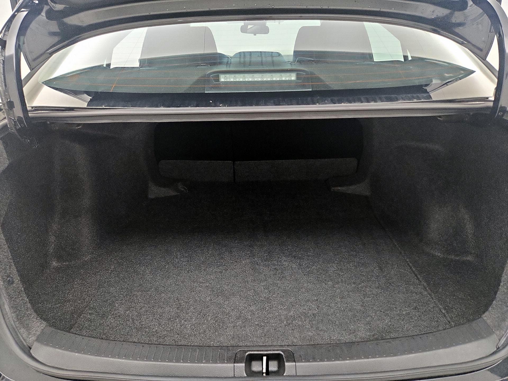 Thumbnail: 2025 Toyota Corolla - 20