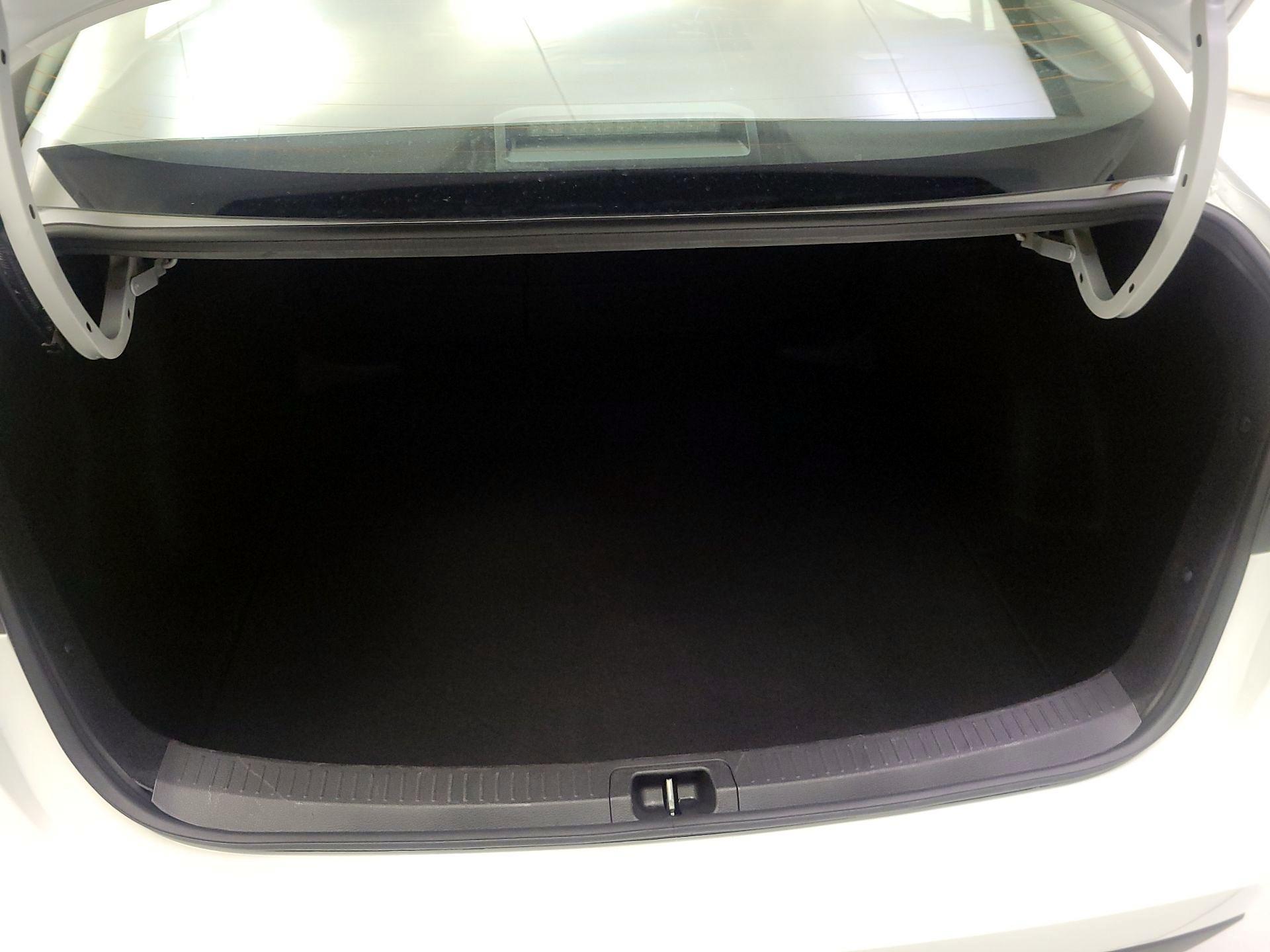 Thumbnail: 2025 Toyota Corolla - 19