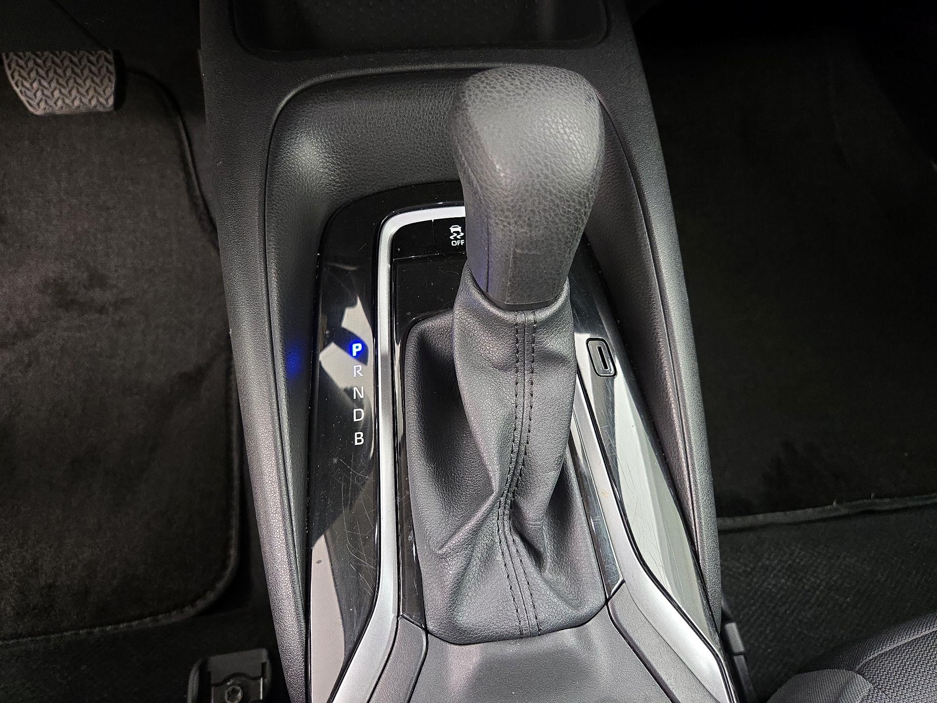 Thumbnail: 2025 Toyota Corolla - 17