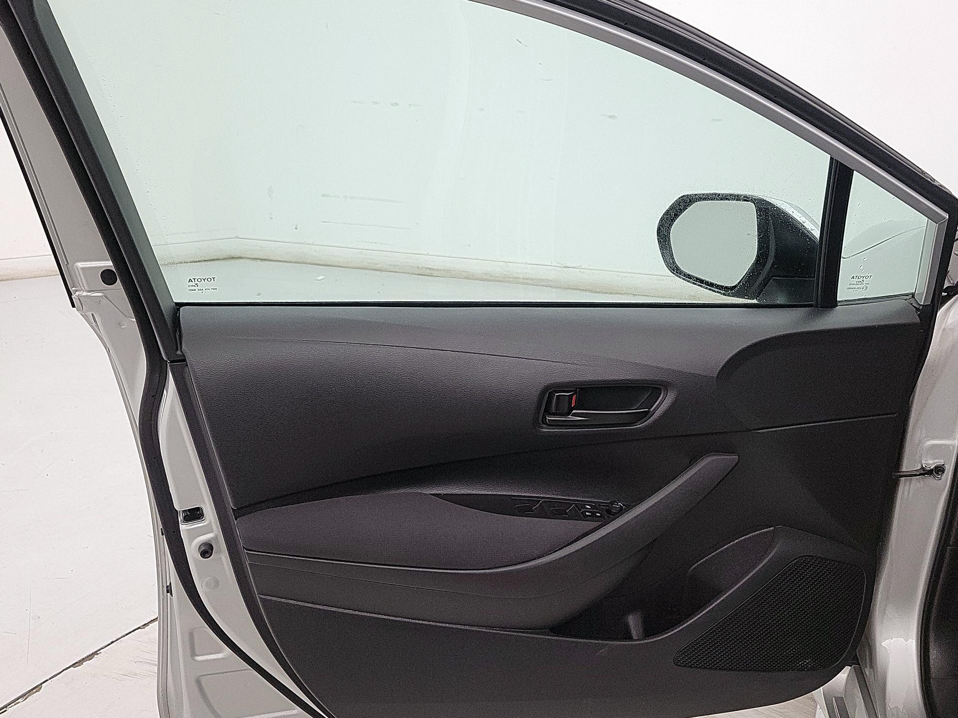 Thumbnail: 2025 Toyota Corolla - 12