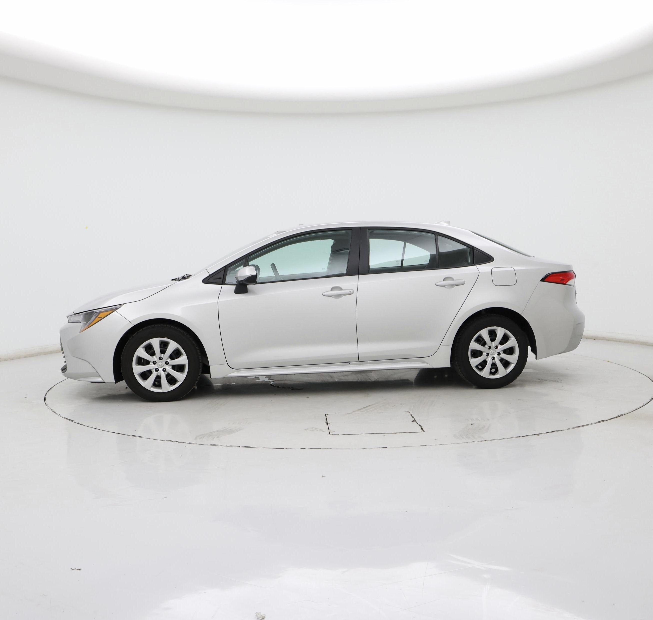 Thumbnail: 2025 Toyota Corolla - 3