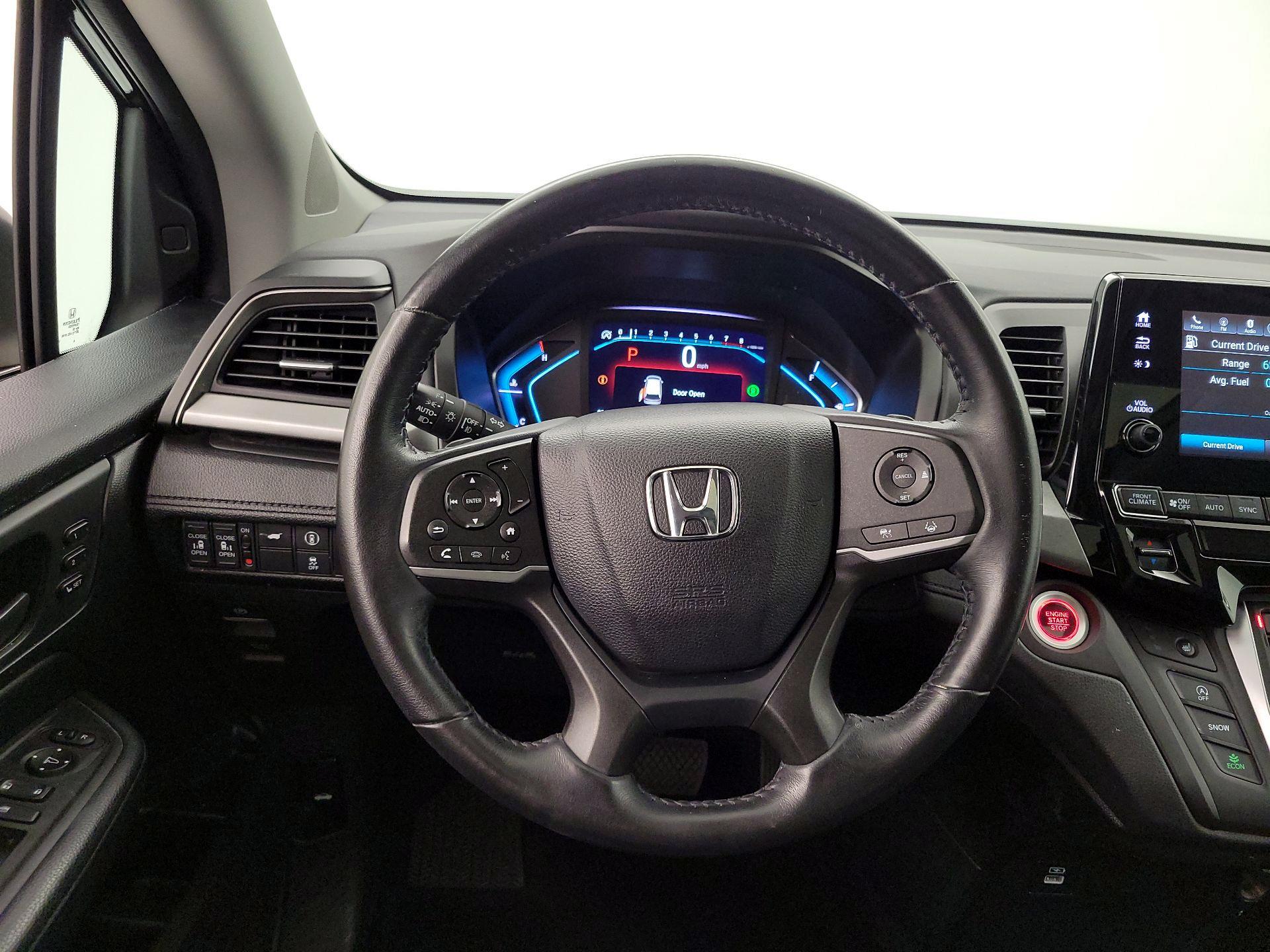 Thumbnail: 2023 Honda Odyssey - 10