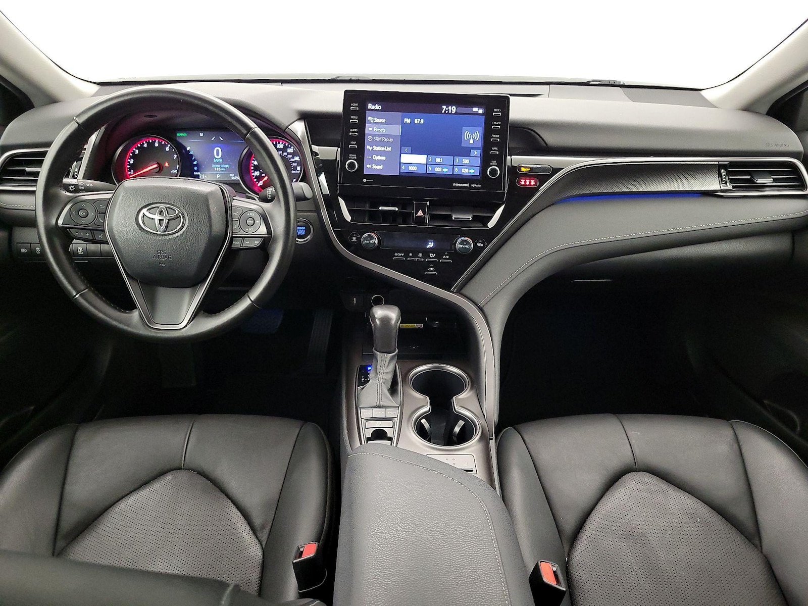 2024 Toyota Camry XSE - Photo 10