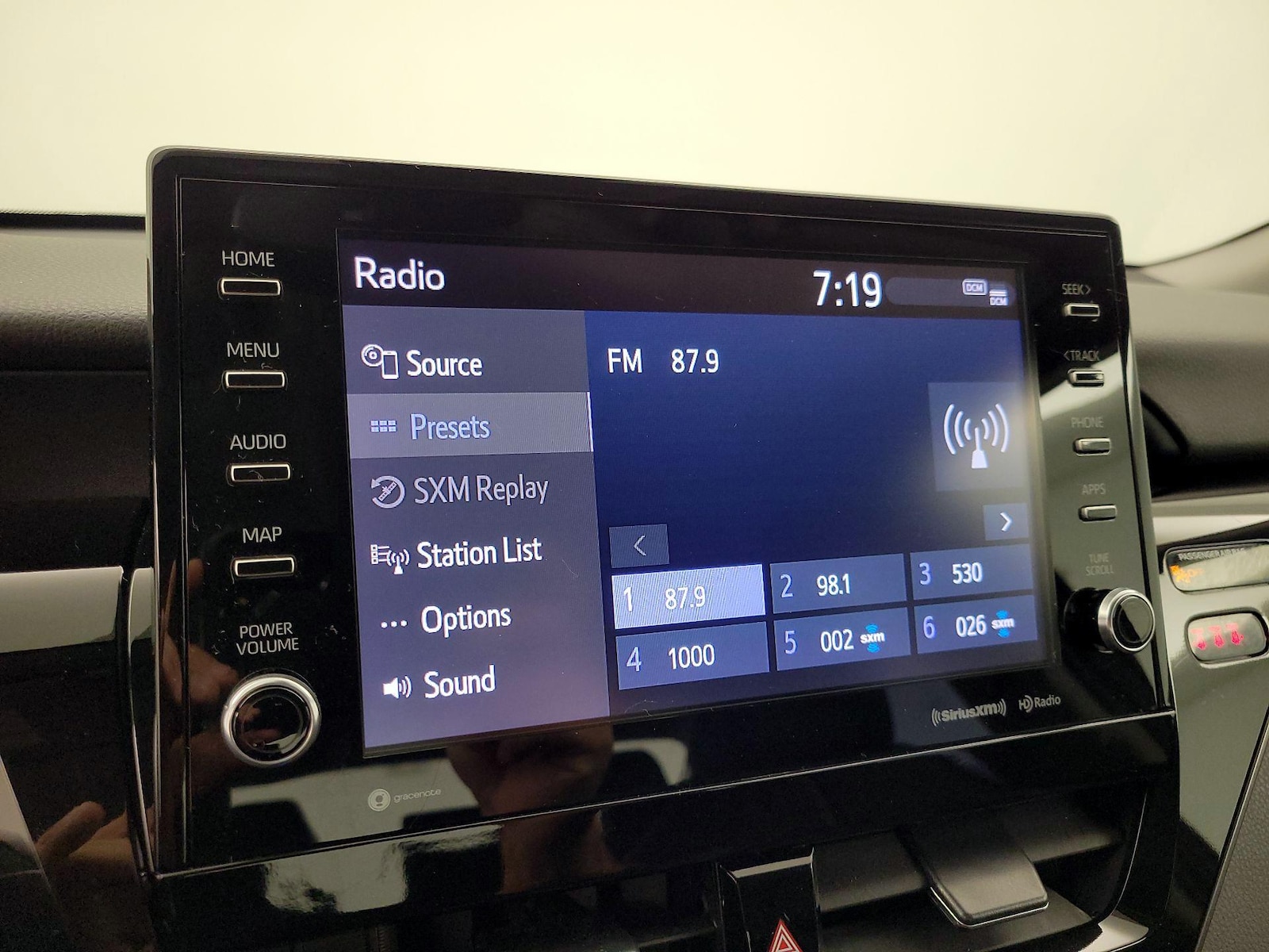 2024 Toyota Camry XSE - Photo 16