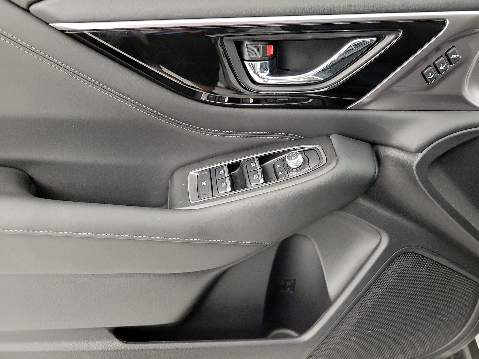 2024 Subaru Outback Limited - Photo 13