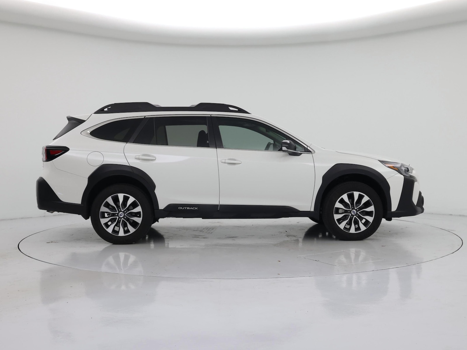 2024 Subaru Outback Limited - Photo 8