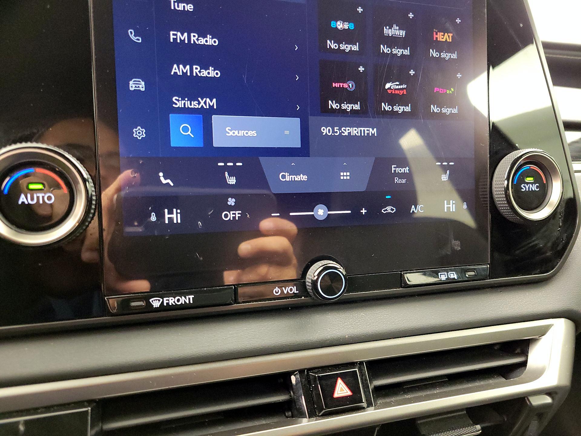 Thumbnail: 2024 Lexus RX - 16