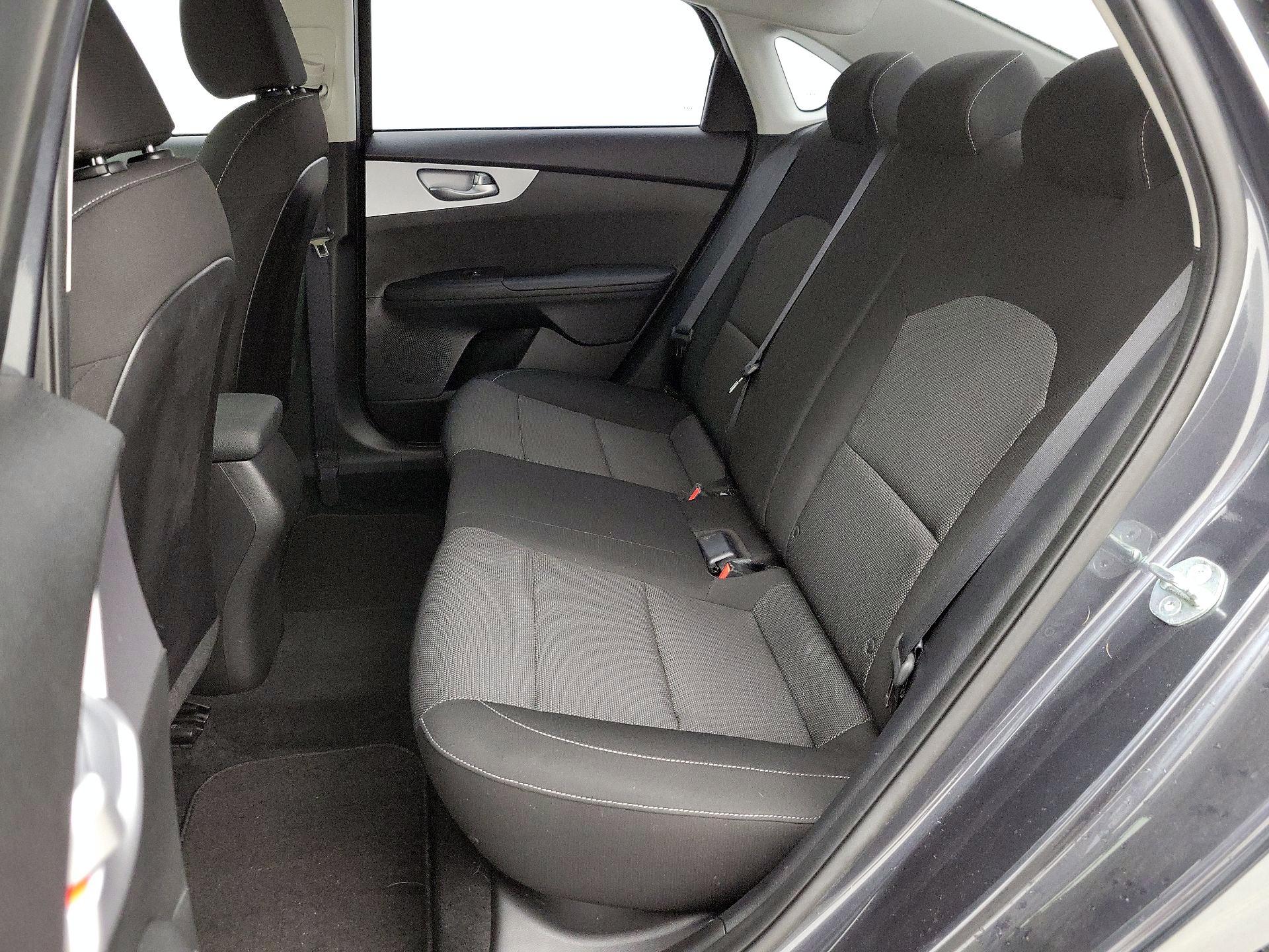 Thumbnail: 2023 Kia Forte - 19