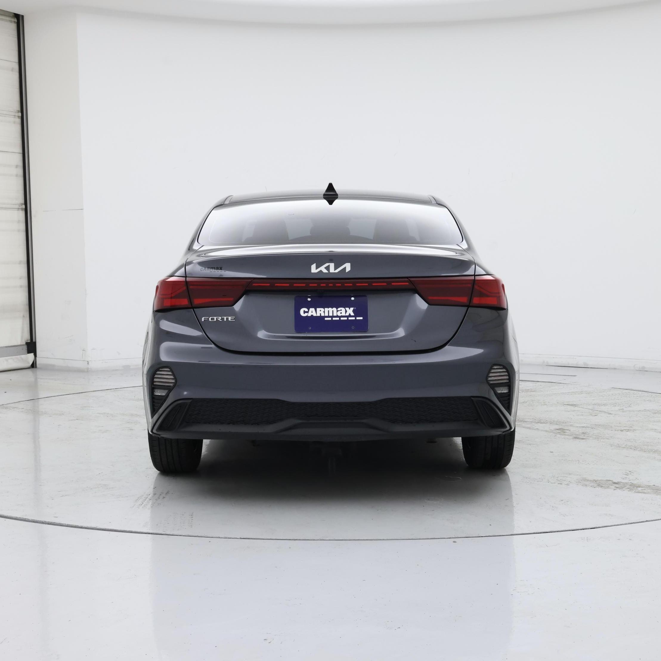 Thumbnail: 2023 Kia Forte - 6