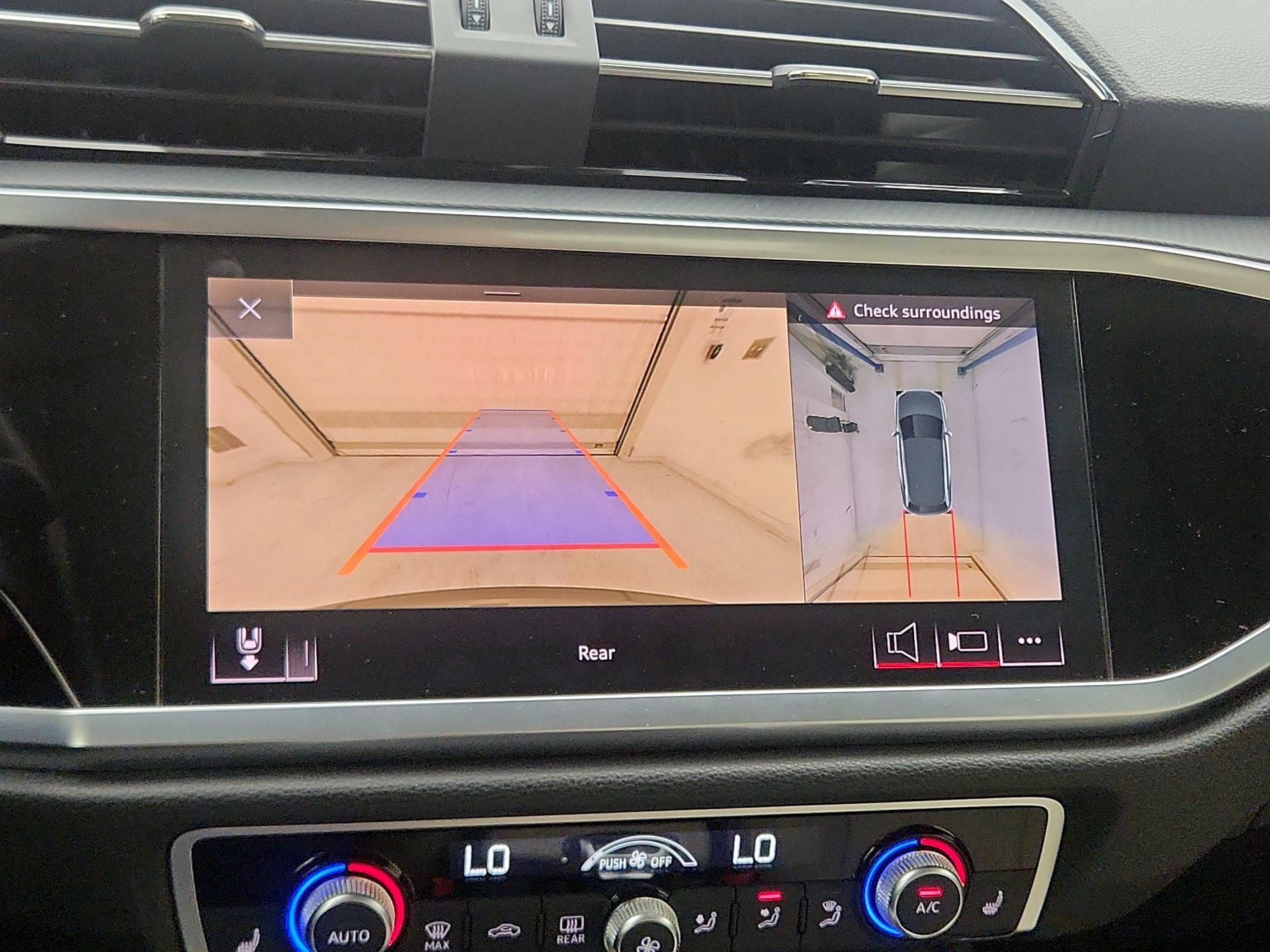 Thumbnail: 2020 Audi Q3 - 15