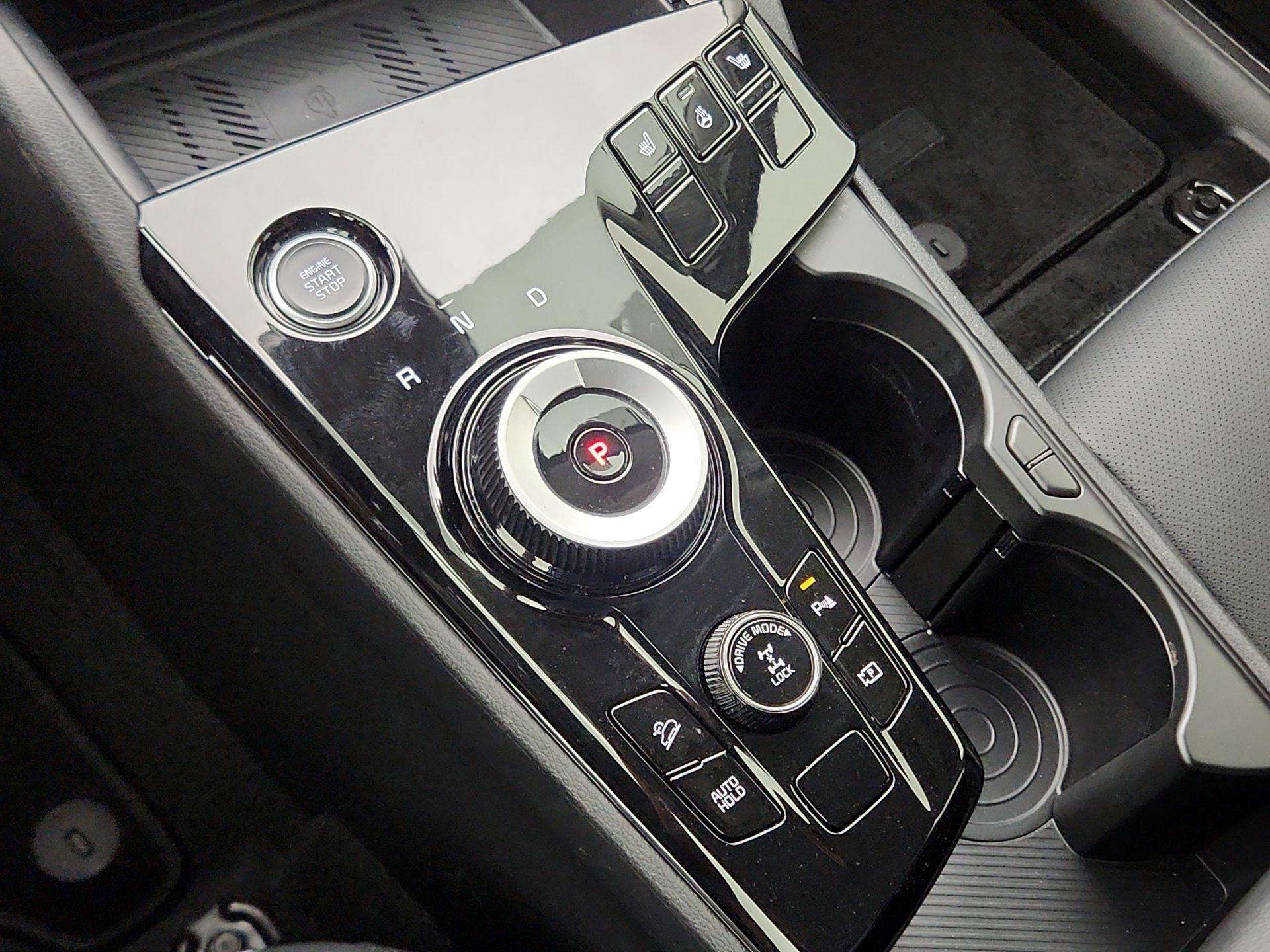 Thumbnail: 2023 Kia Sportage - 18