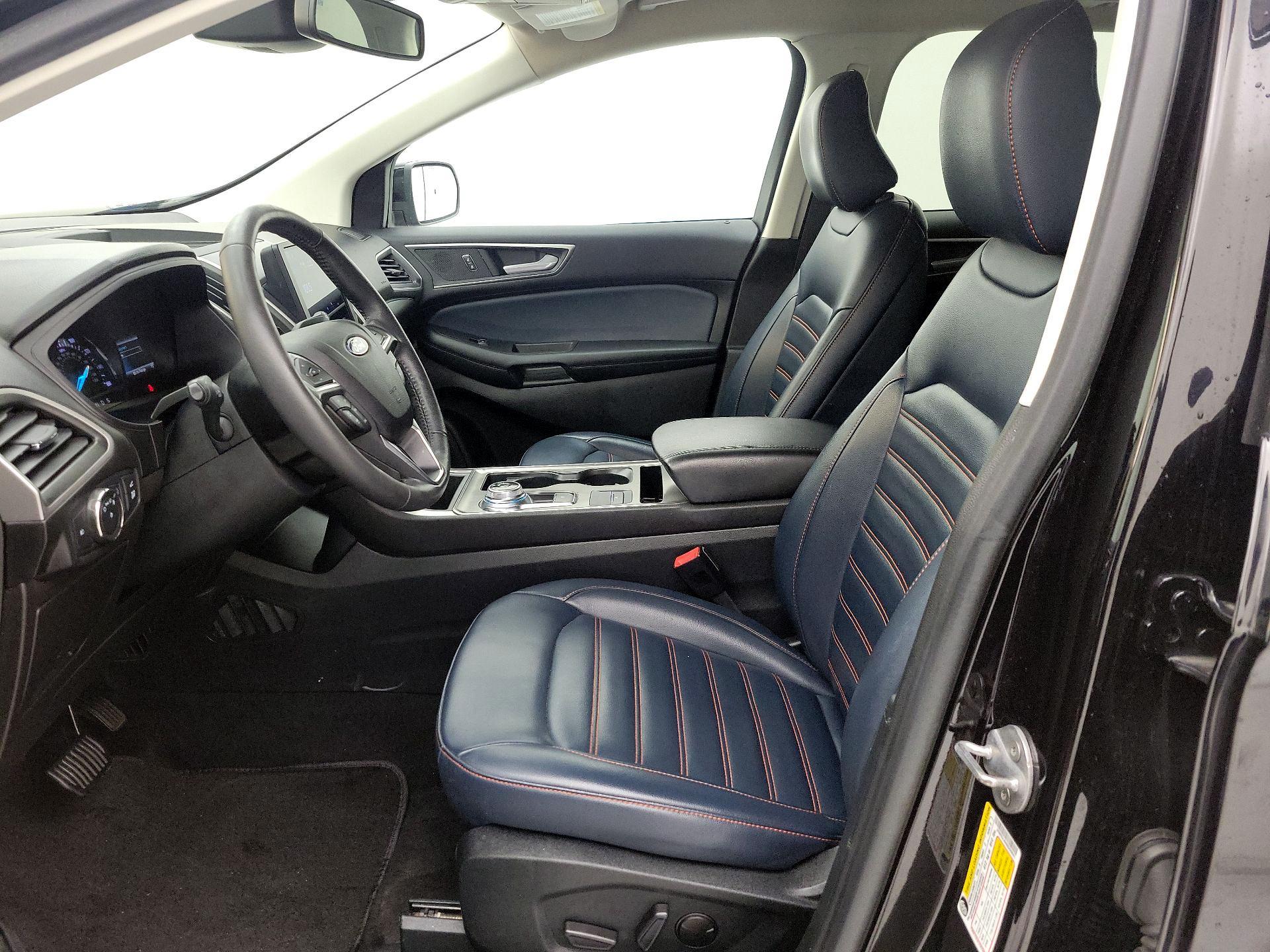 Thumbnail: 2022 Ford Edge - 11