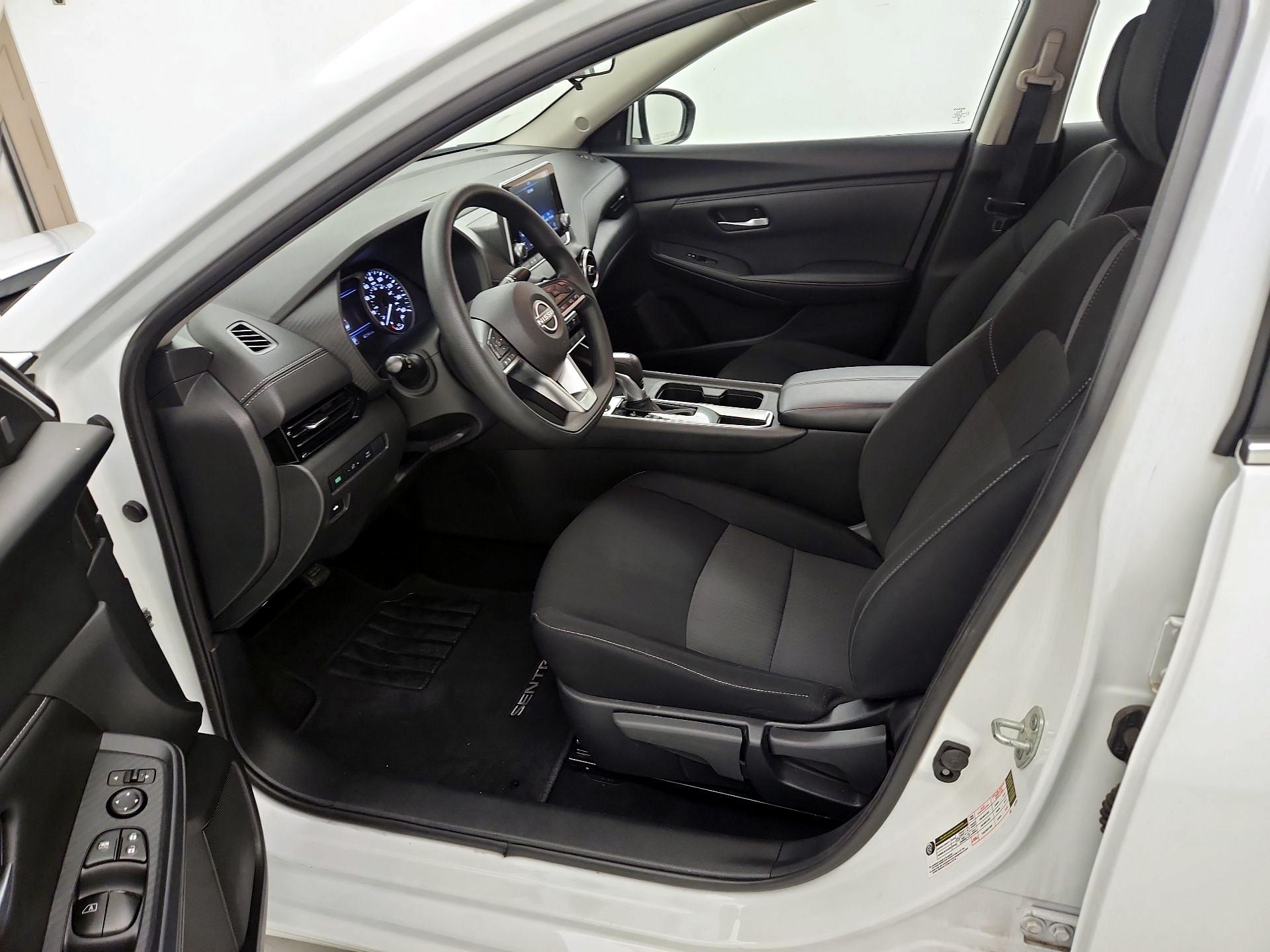 Thumbnail: 2025 Nissan Sentra - 11