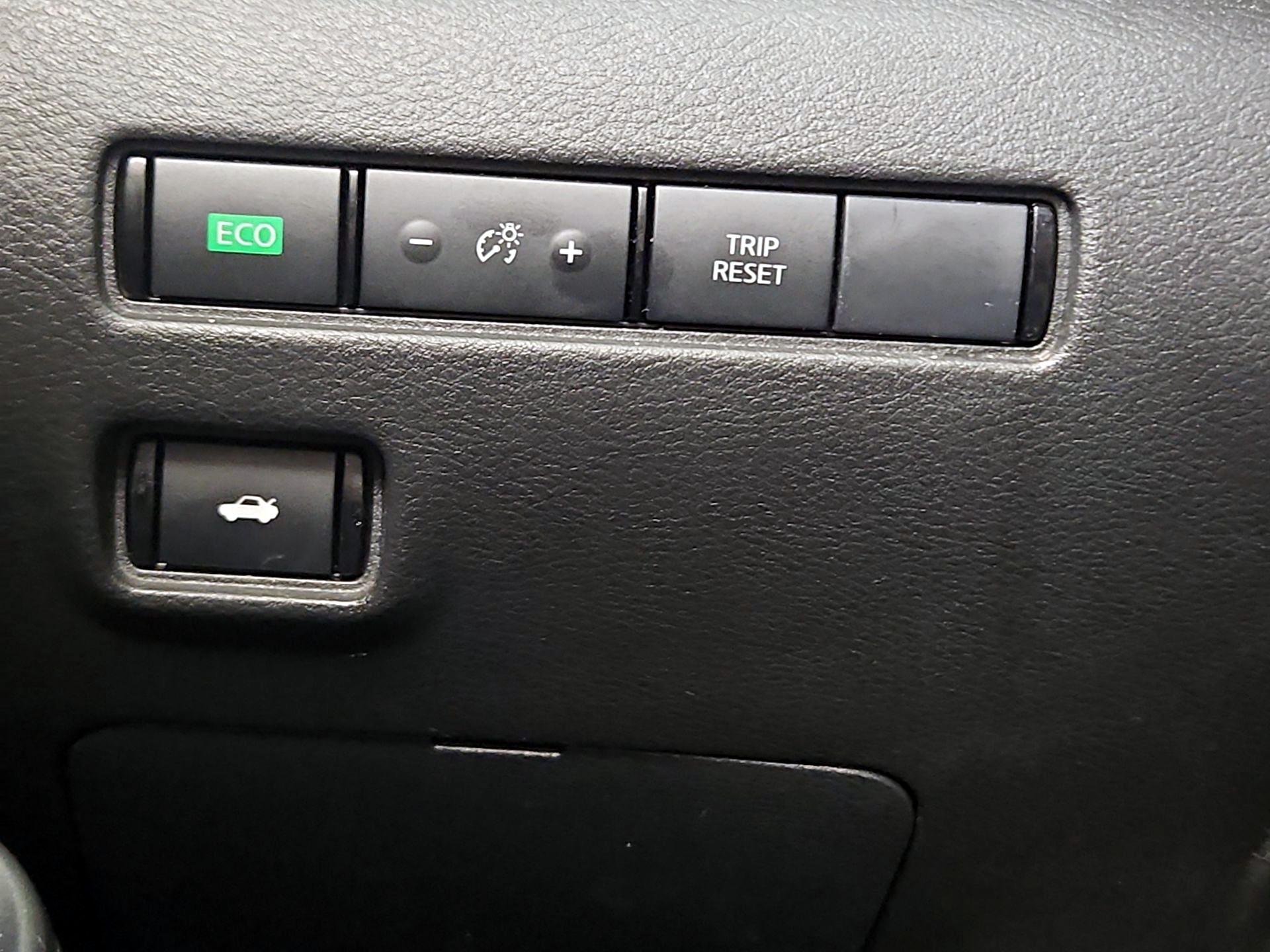 Thumbnail: 2025 Nissan Sentra - 13