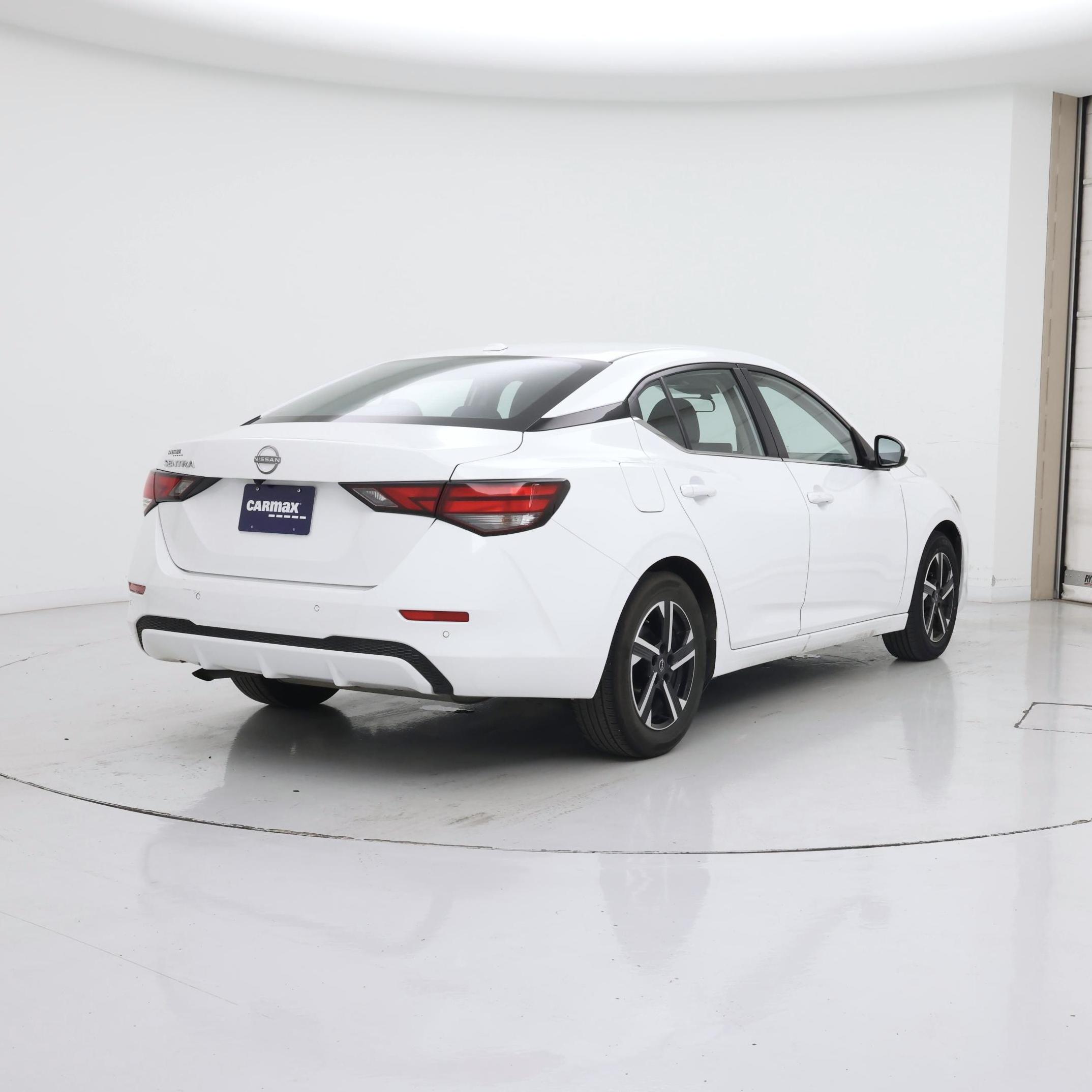 Thumbnail: 2025 Nissan Sentra - 8