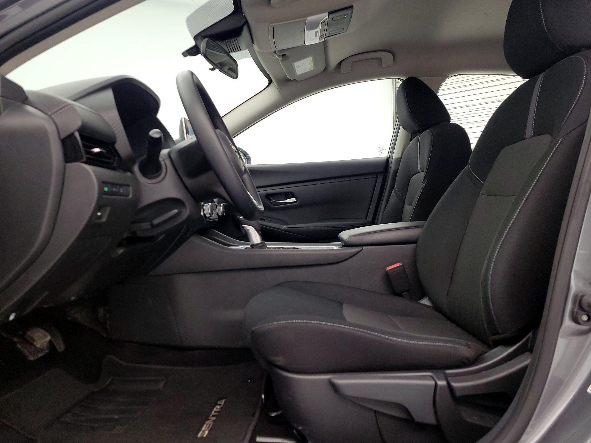 Thumbnail: 2025 Nissan Sentra - 11