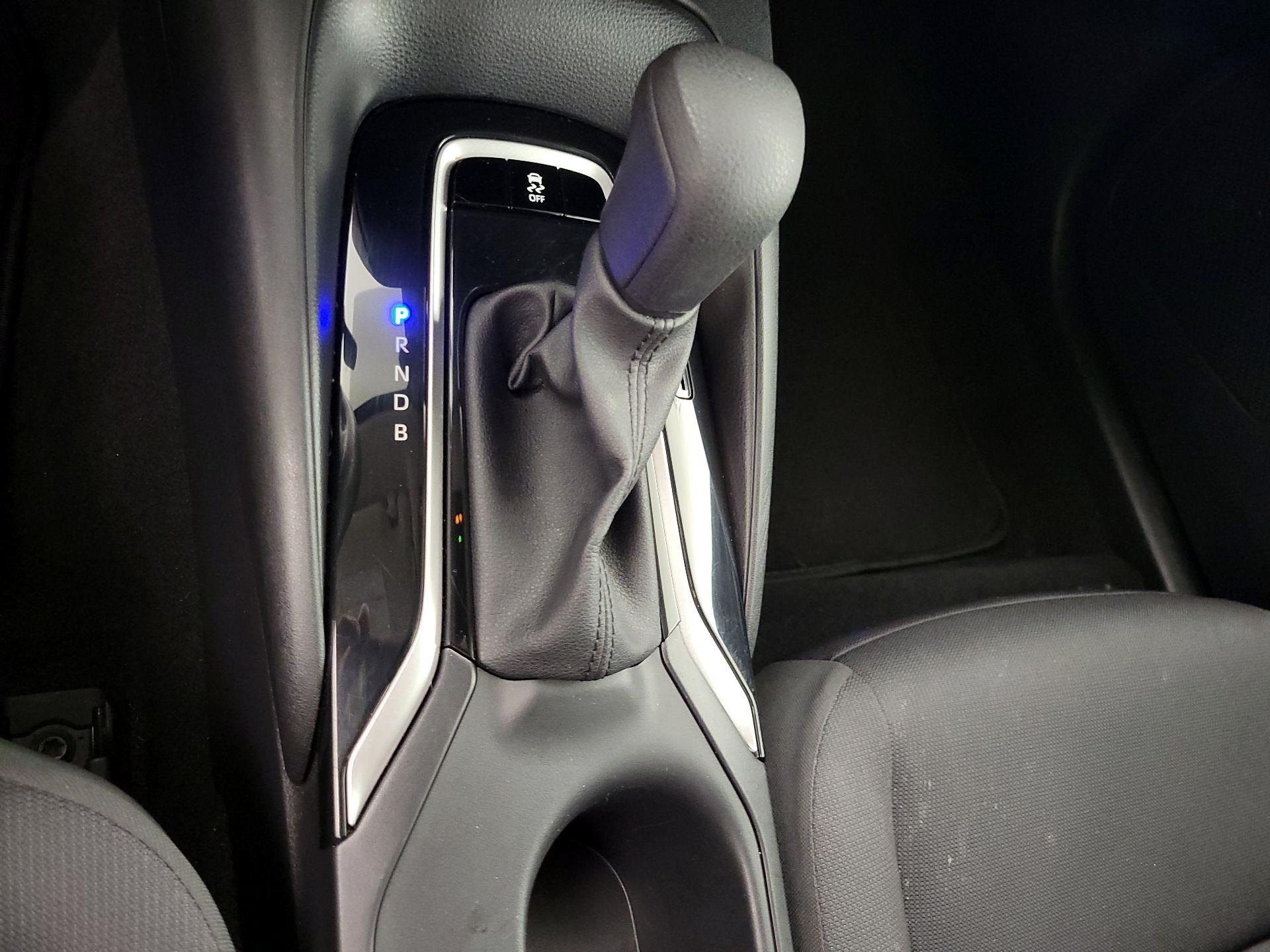 Thumbnail: 2025 Toyota Corolla - 17