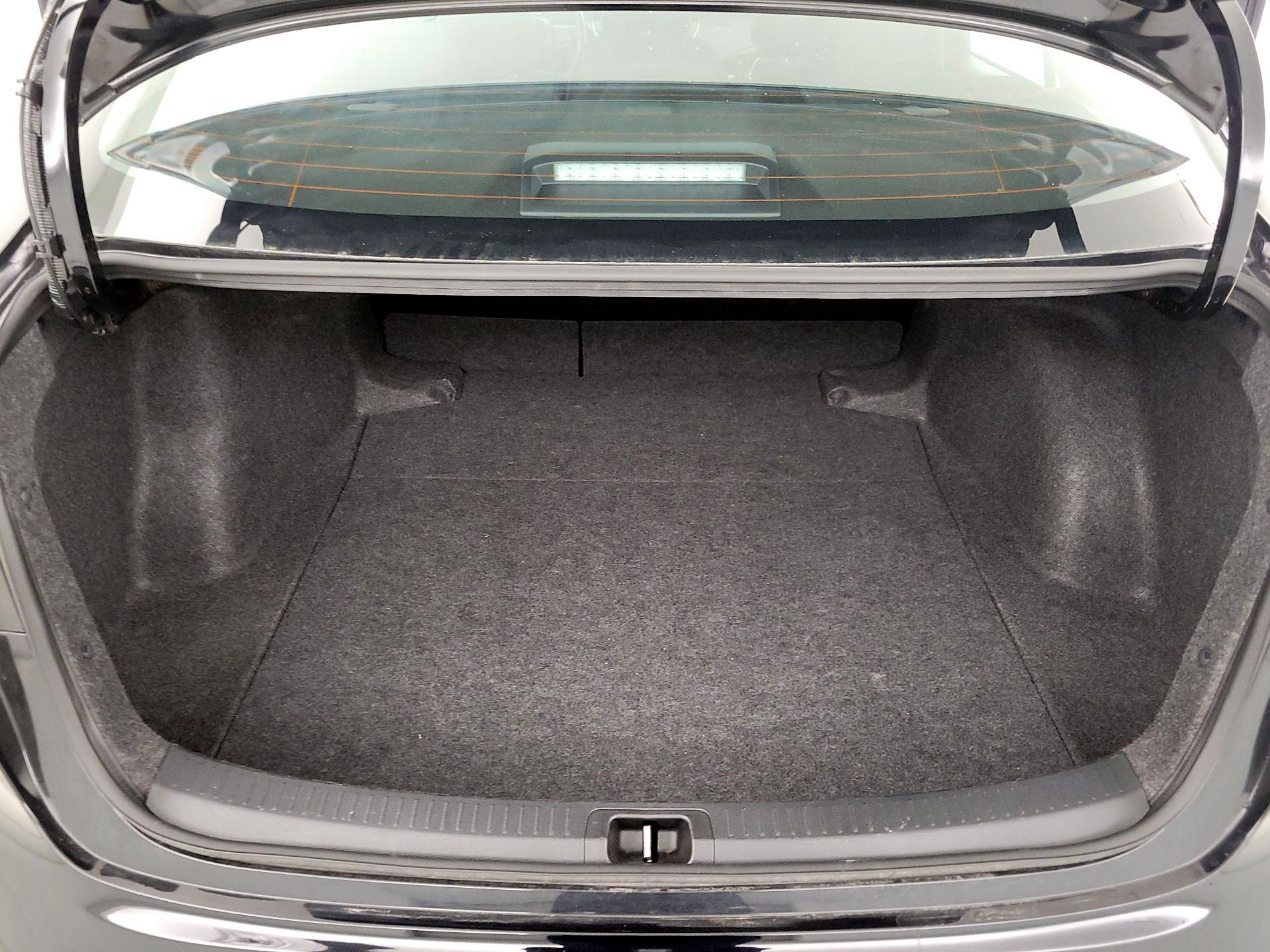 Thumbnail: 2025 Toyota Corolla - 20