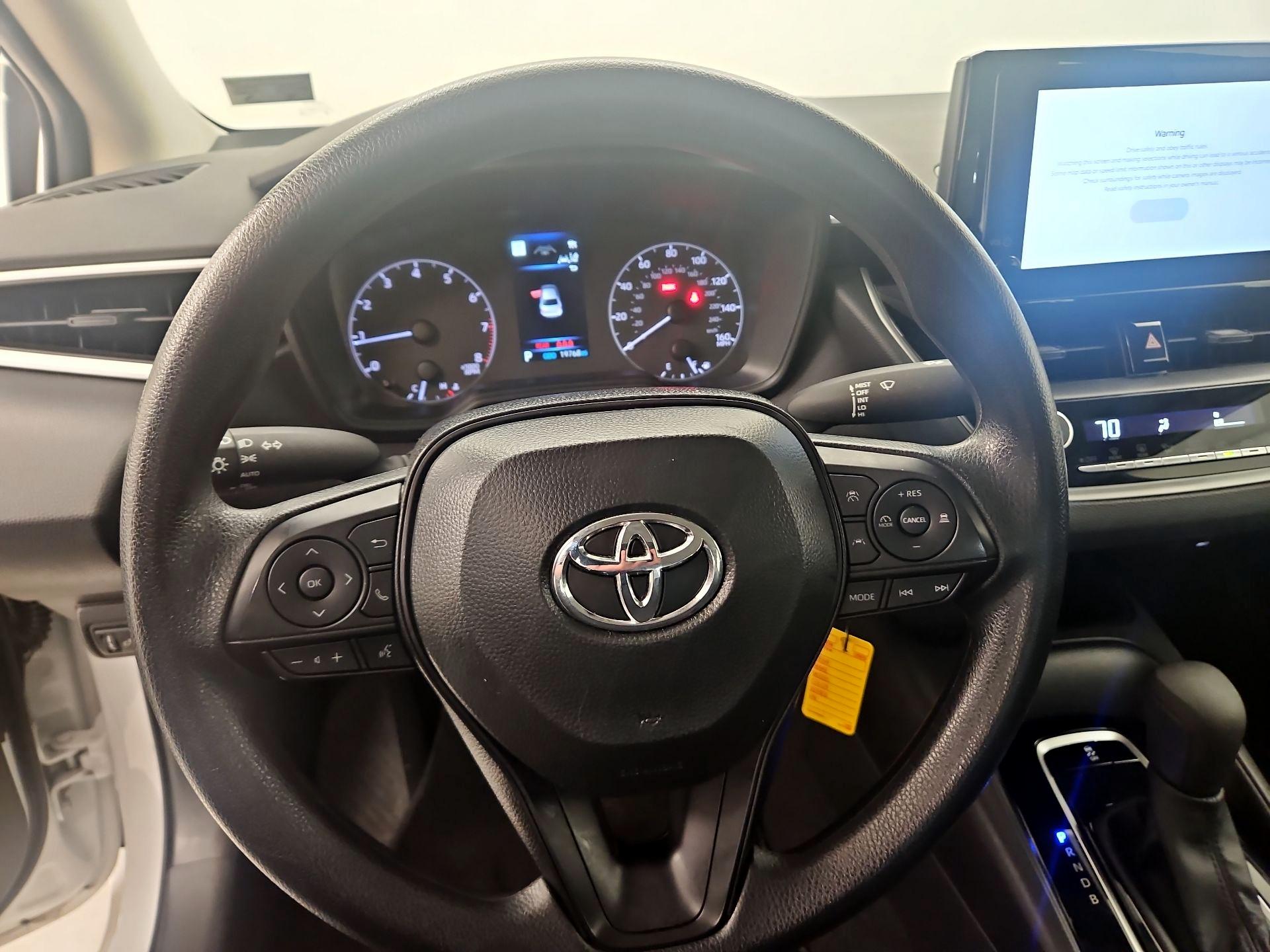 Thumbnail: 2025 Toyota Corolla - 10